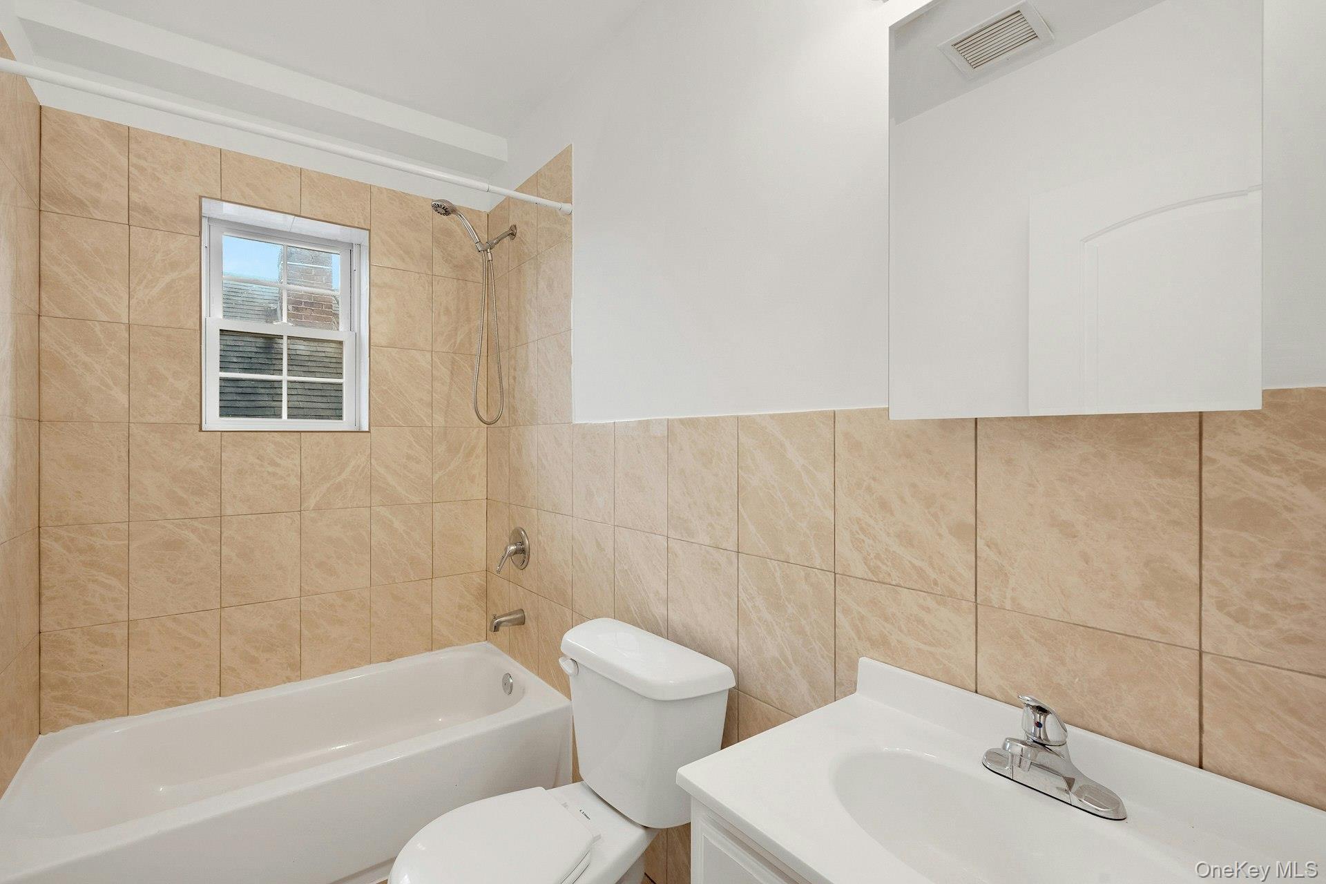 Single Family Hollywood  Bronx, NY 10465, MLS-930481-24