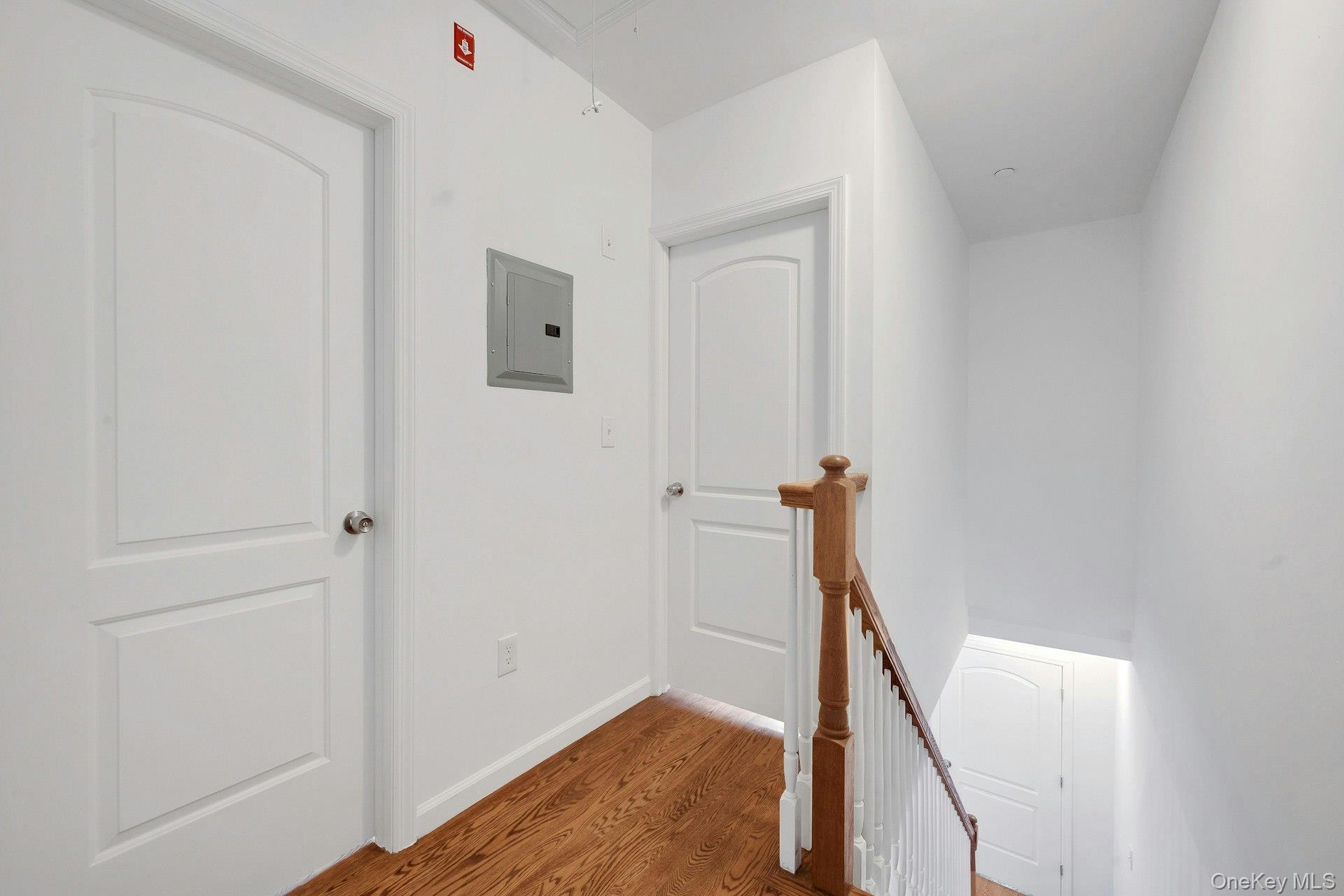 Single Family Hollywood  Bronx, NY 10465, MLS-930481-28