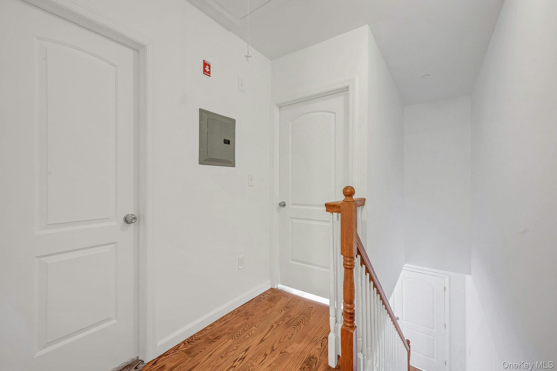 Single Family Hollywood Bronx, NY 10465, MLS-930484-15