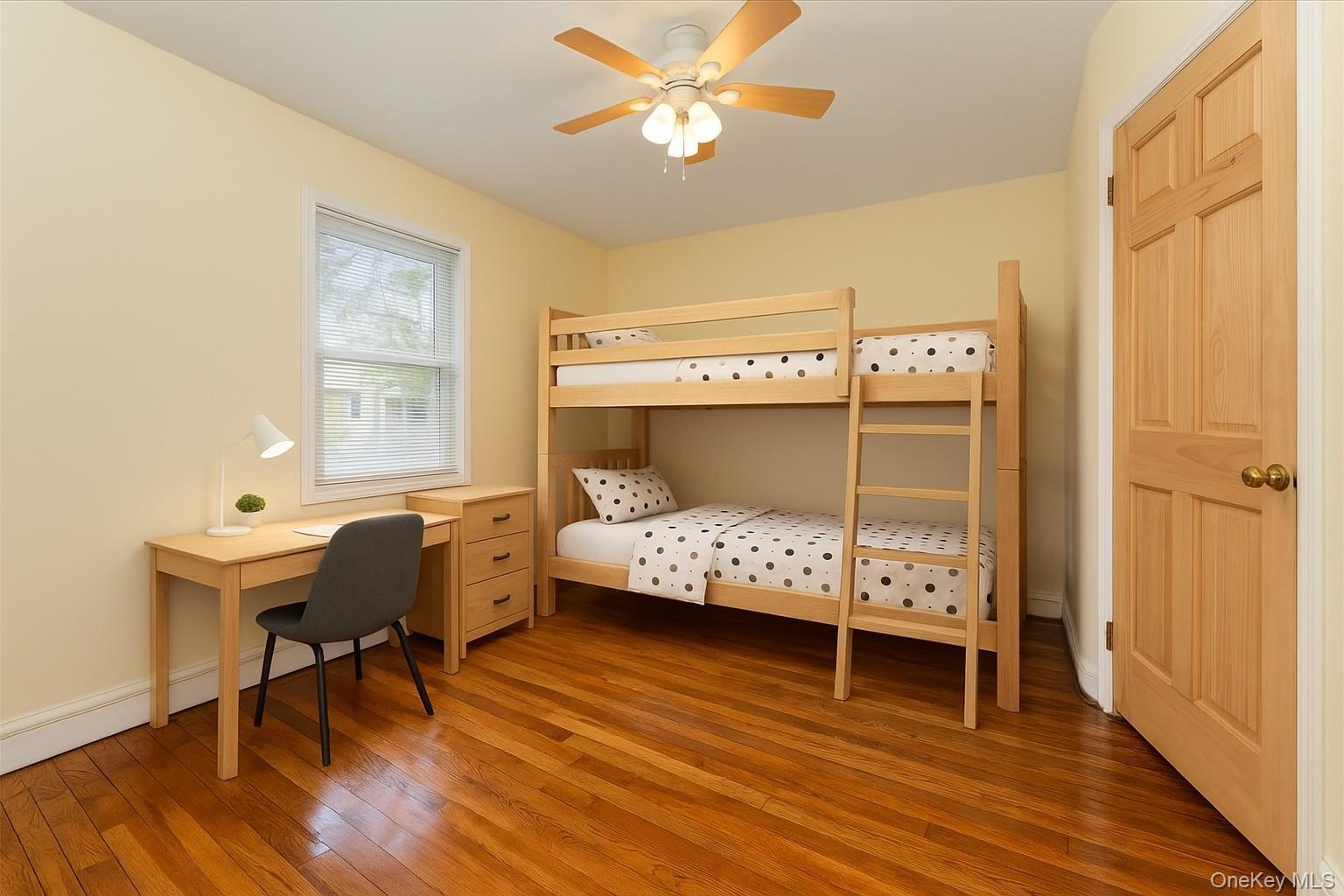 Single Family Waterbury  Bronx, NY 10465, MLS-930495-15