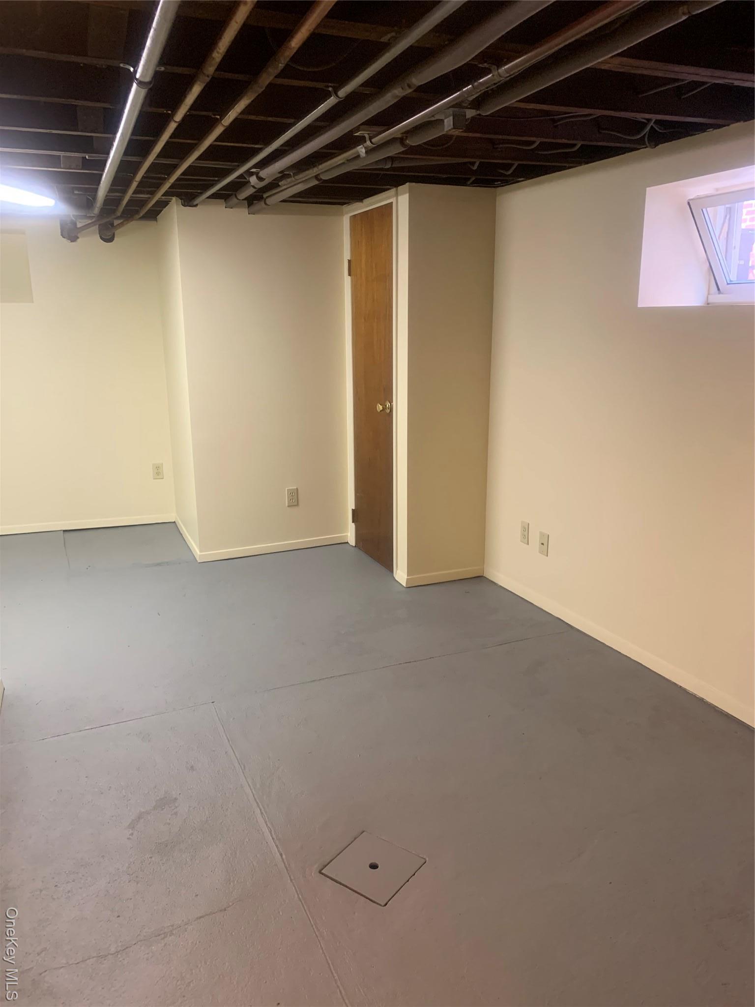 Single Family Waterbury  Bronx, NY 10465, MLS-930495-29