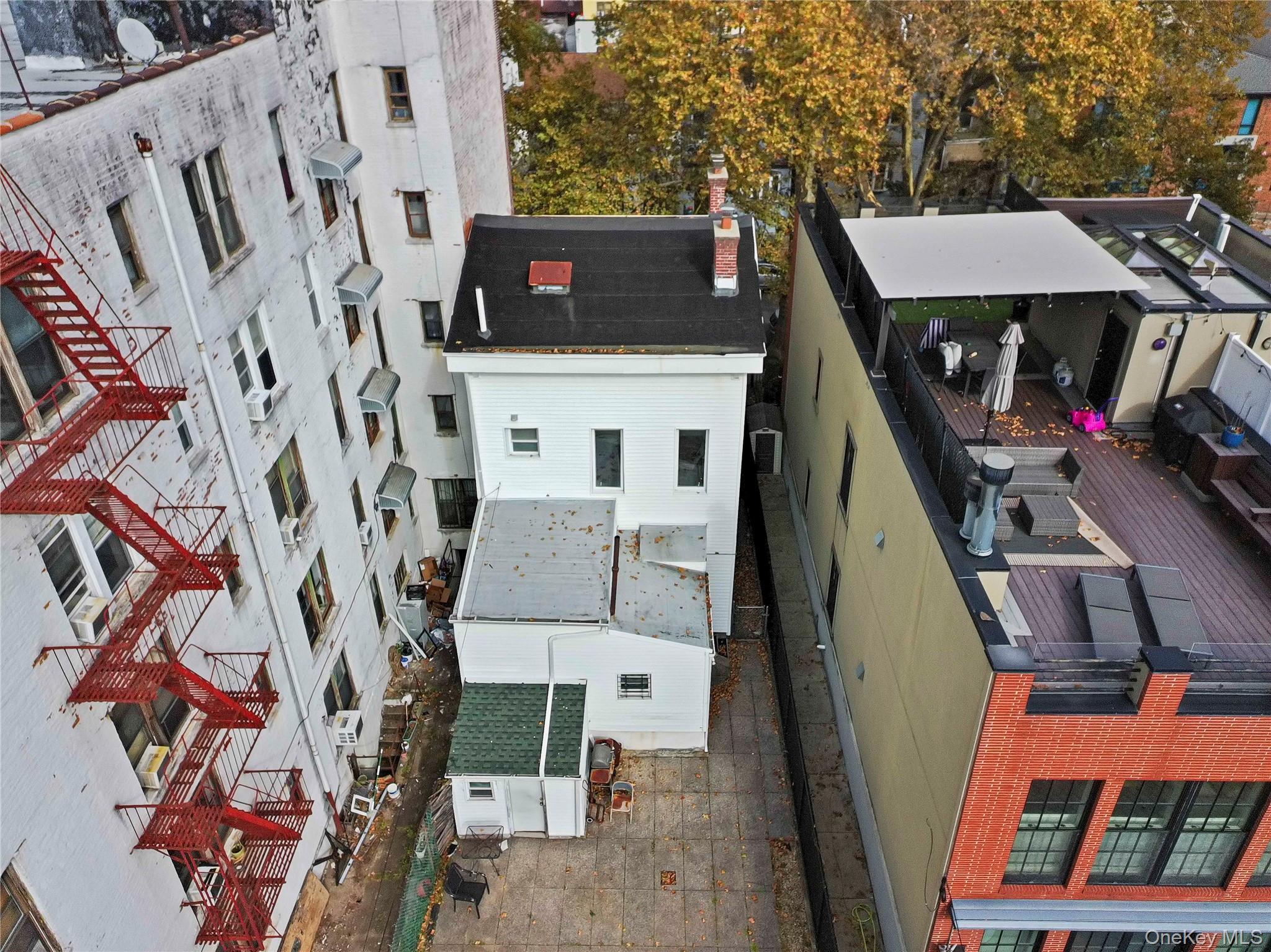 Single Family 93rd  Brooklyn, NY 11209, MLS-930497-30