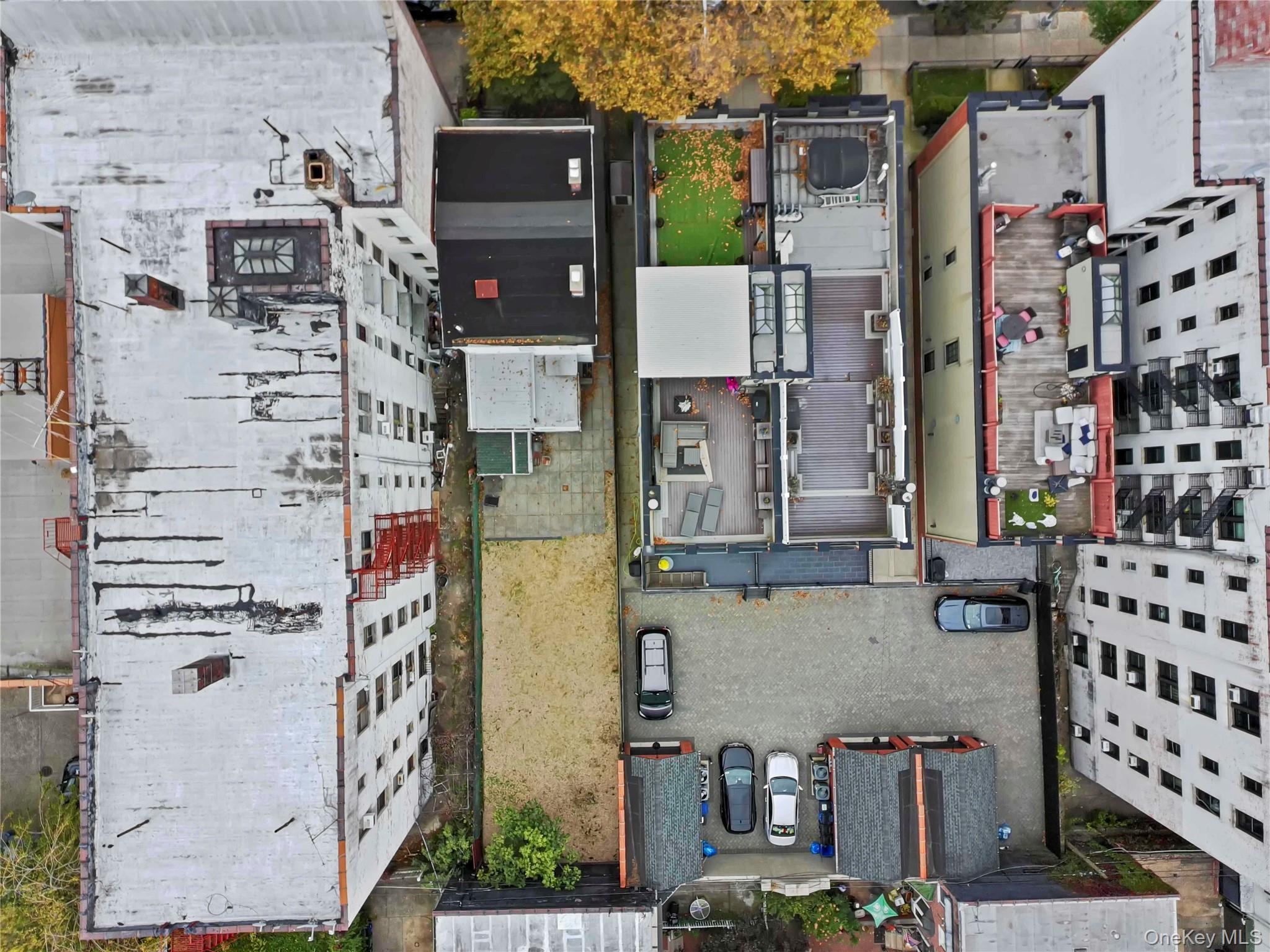 Single Family 93rd  Brooklyn, NY 11209, MLS-930497-32