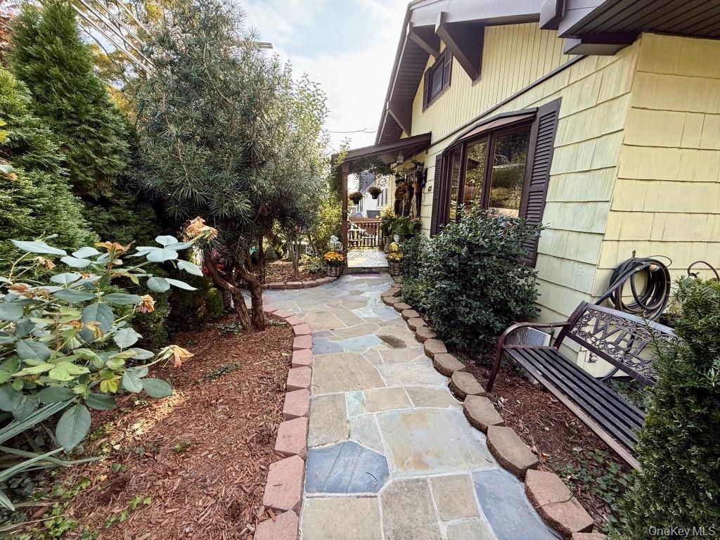 Single Family High  Westchester County, NY 10520, MLS-930500-5