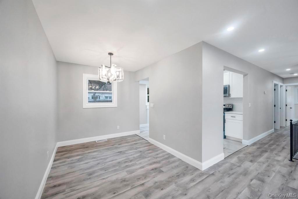 Single Family New London  Suffolk County, NY 11763, MLS-930507-10