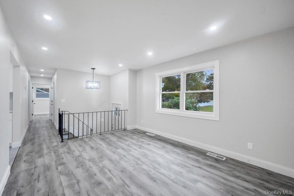 Single Family New London  Suffolk County, NY 11763, MLS-930507-8