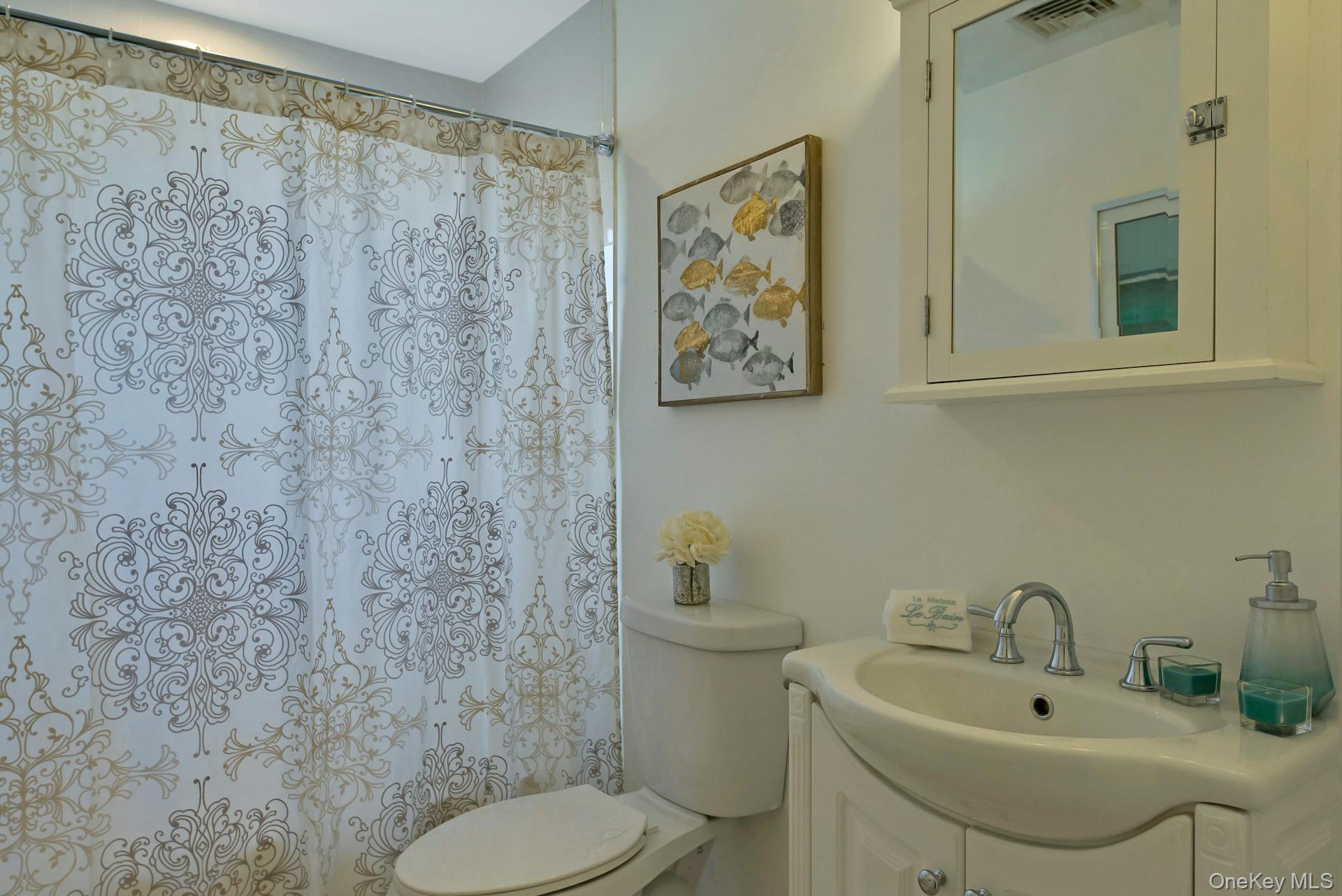 Single Family Willow  Suffolk County, NY 11931, MLS-930515-17