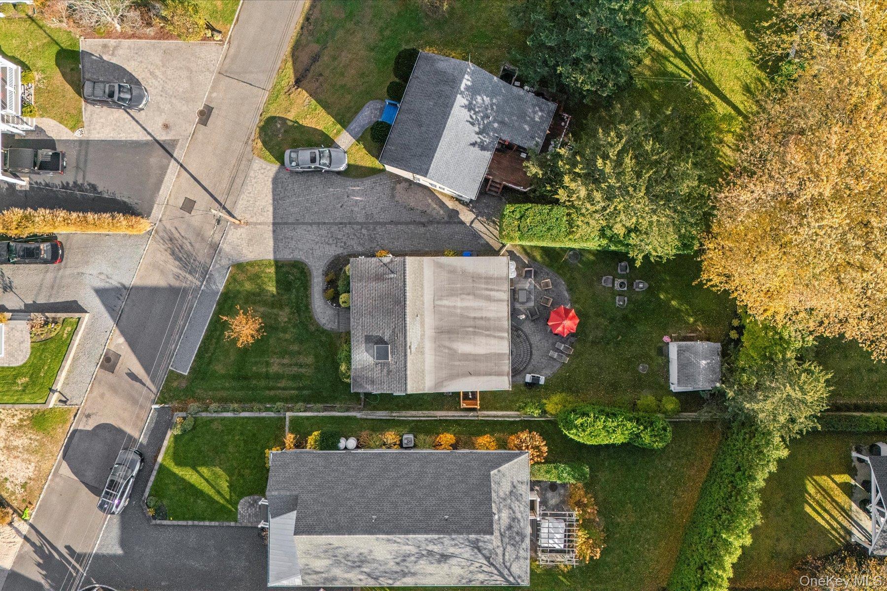 Single Family Willow  Suffolk County, NY 11931, MLS-930515-28