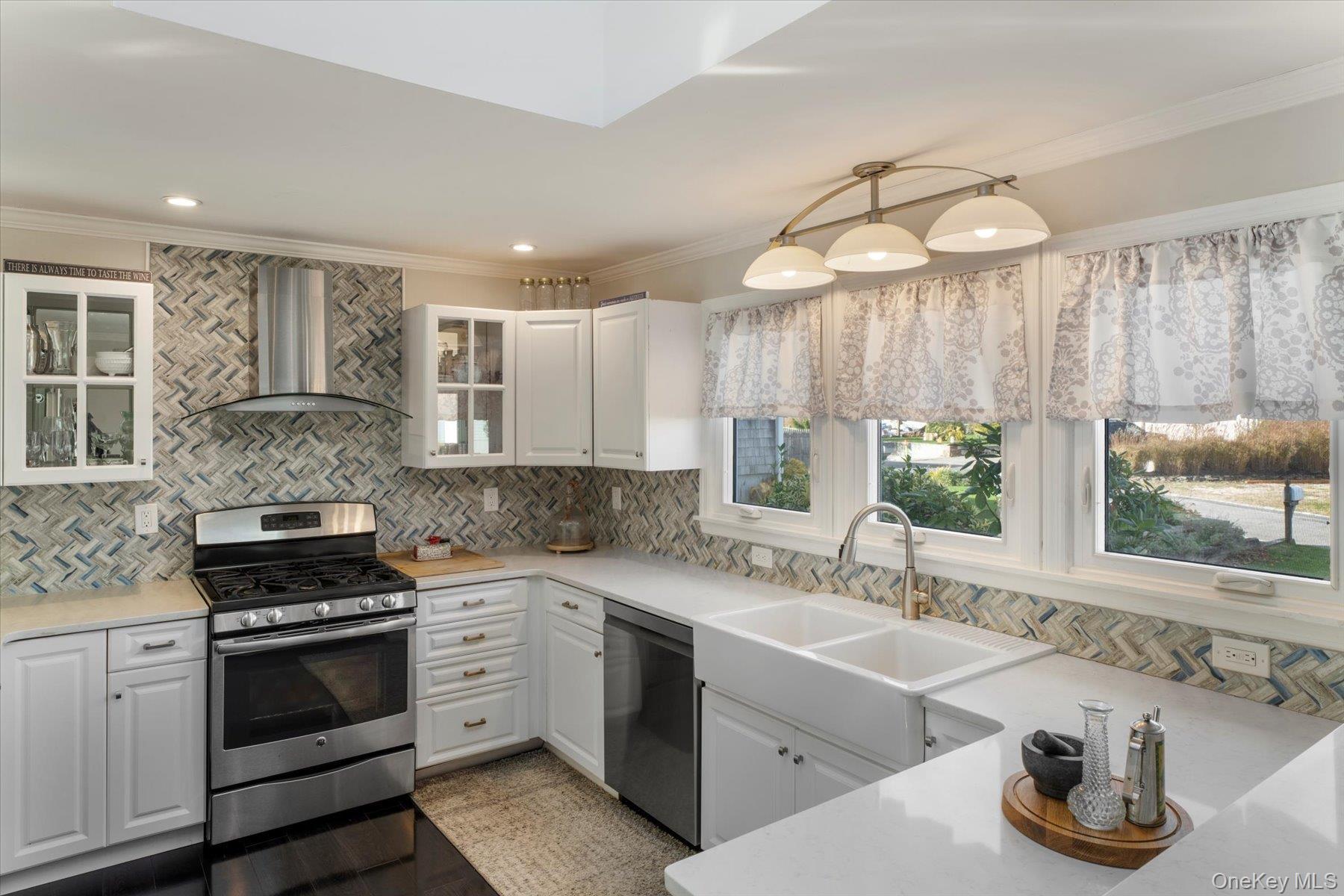 Single Family Willow  Suffolk County, NY 11931, MLS-930515-5