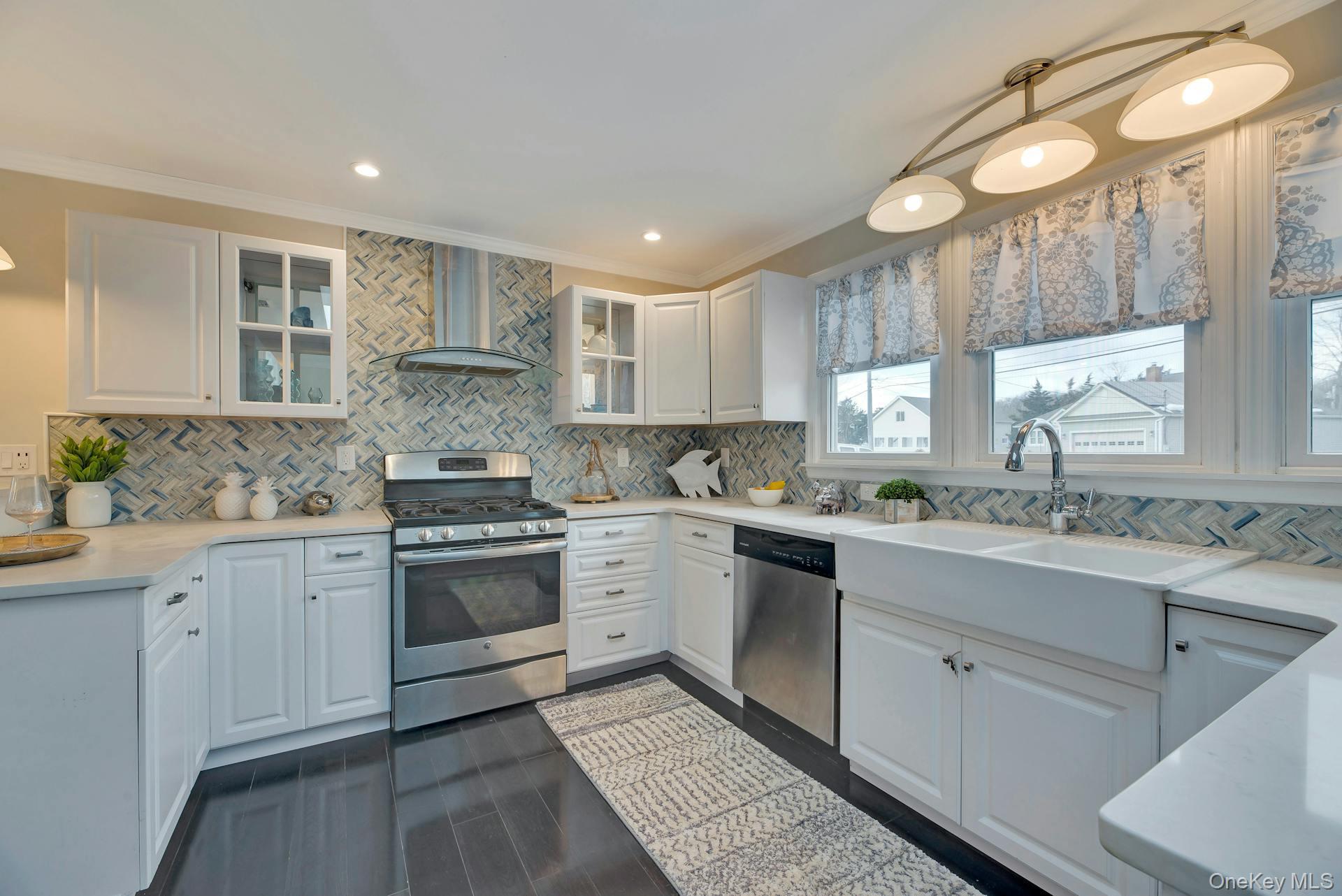 Single Family Willow  Suffolk County, NY 11931, MLS-930515-9