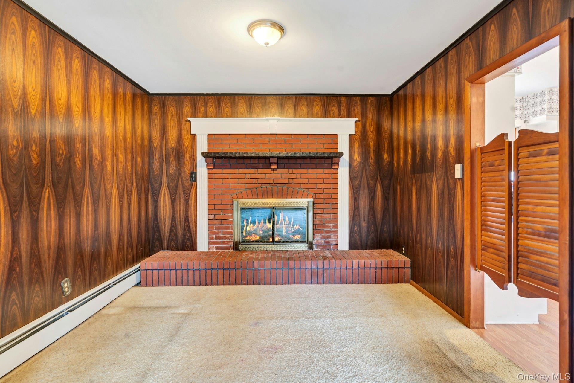 Single Family Royalston  Suffolk County, NY 11720, MLS-930530-13