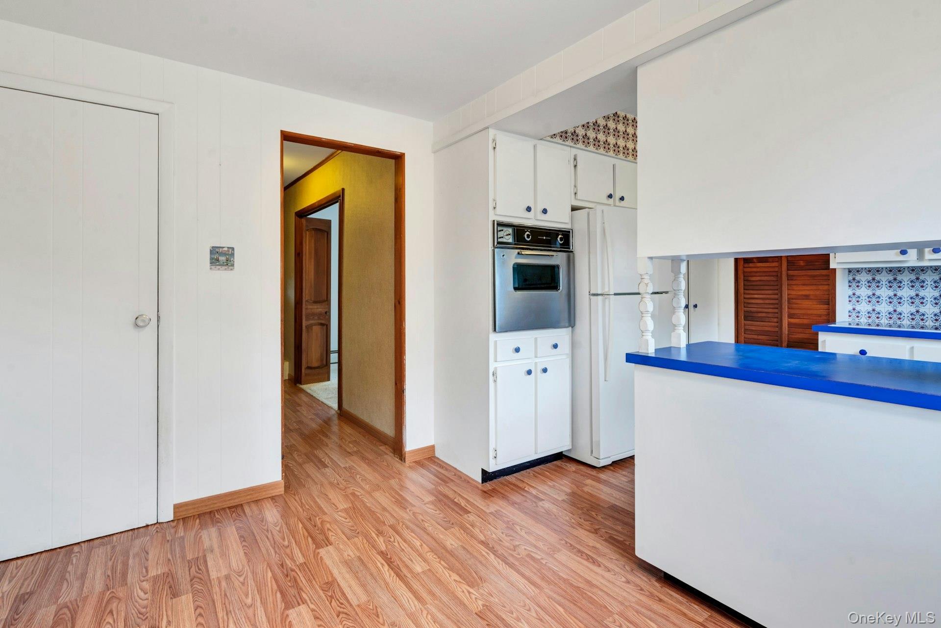 Single Family Royalston  Suffolk County, NY 11720, MLS-930530-17