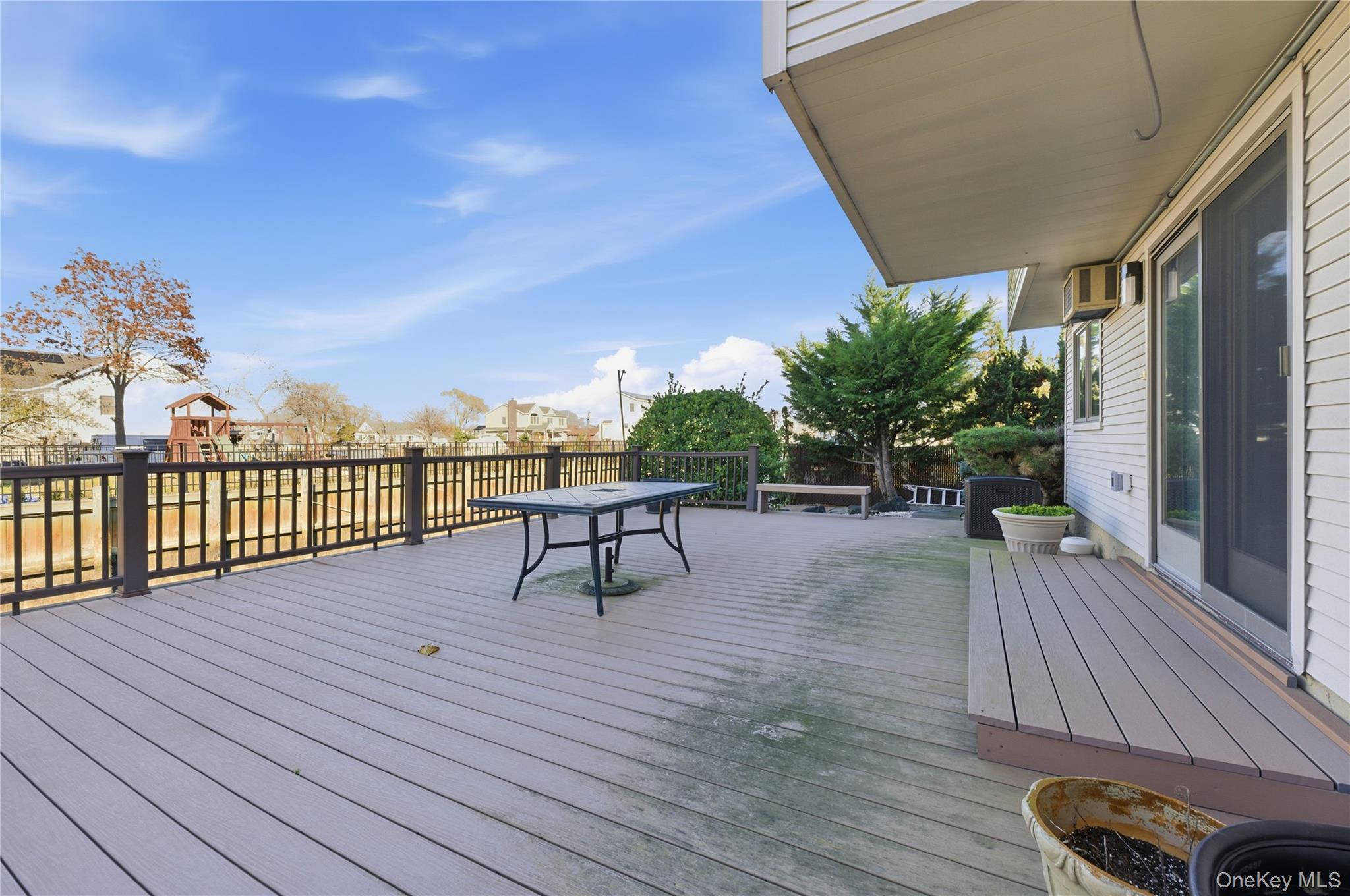 Single Family Smith Nassau County, NY 11572, MLS-930548-26