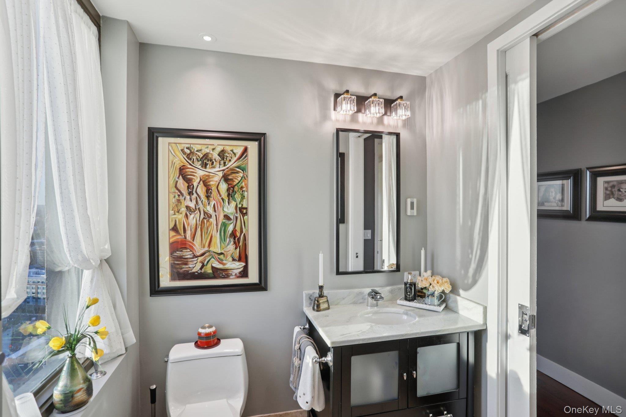 Condo Huguenot  Westchester County, NY 10801, MLS-930561-23