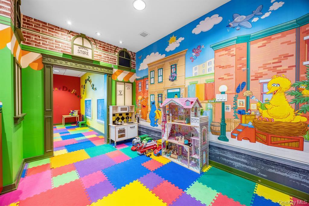 Condo Huguenot  Westchester County, NY 10801, MLS-930561-29