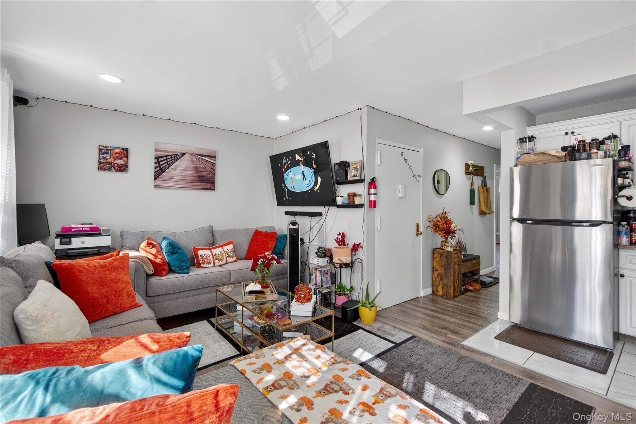 Single Family Mansion Bronx, NY 10460, MLS-930591-13