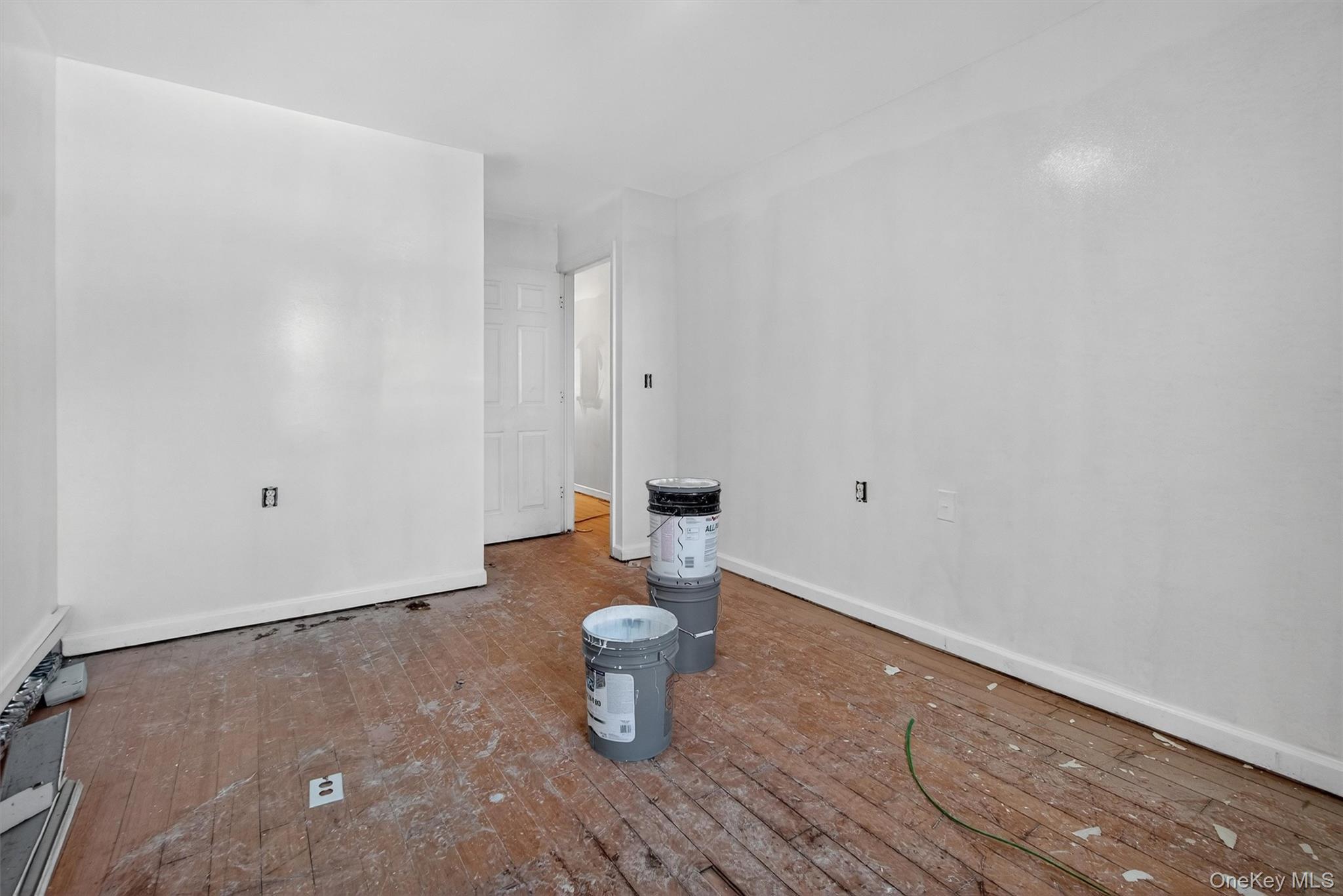 Single Family Mansion Bronx, NY 10460, MLS-930591-37