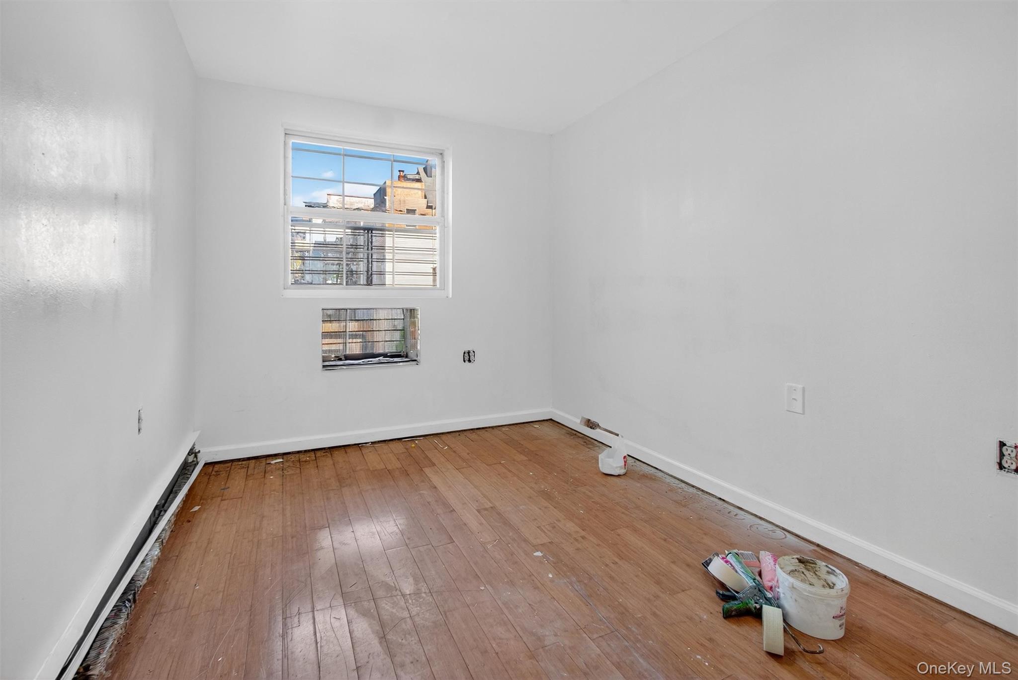 Single Family Mansion Bronx, NY 10460, MLS-930591-38