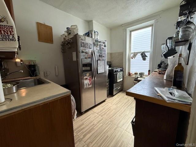 Single Family Buffalo  Brooklyn, NY 11233, MLS-930594-34