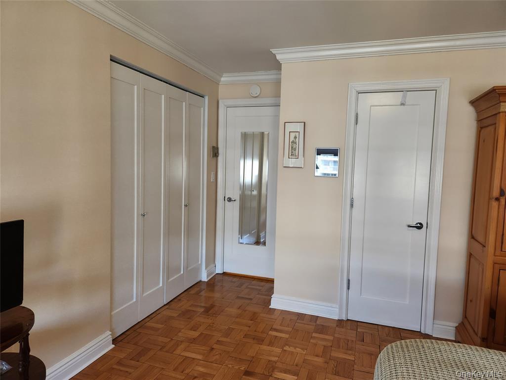 Coop 215th Queens, NY 11360, MLS-930605-9