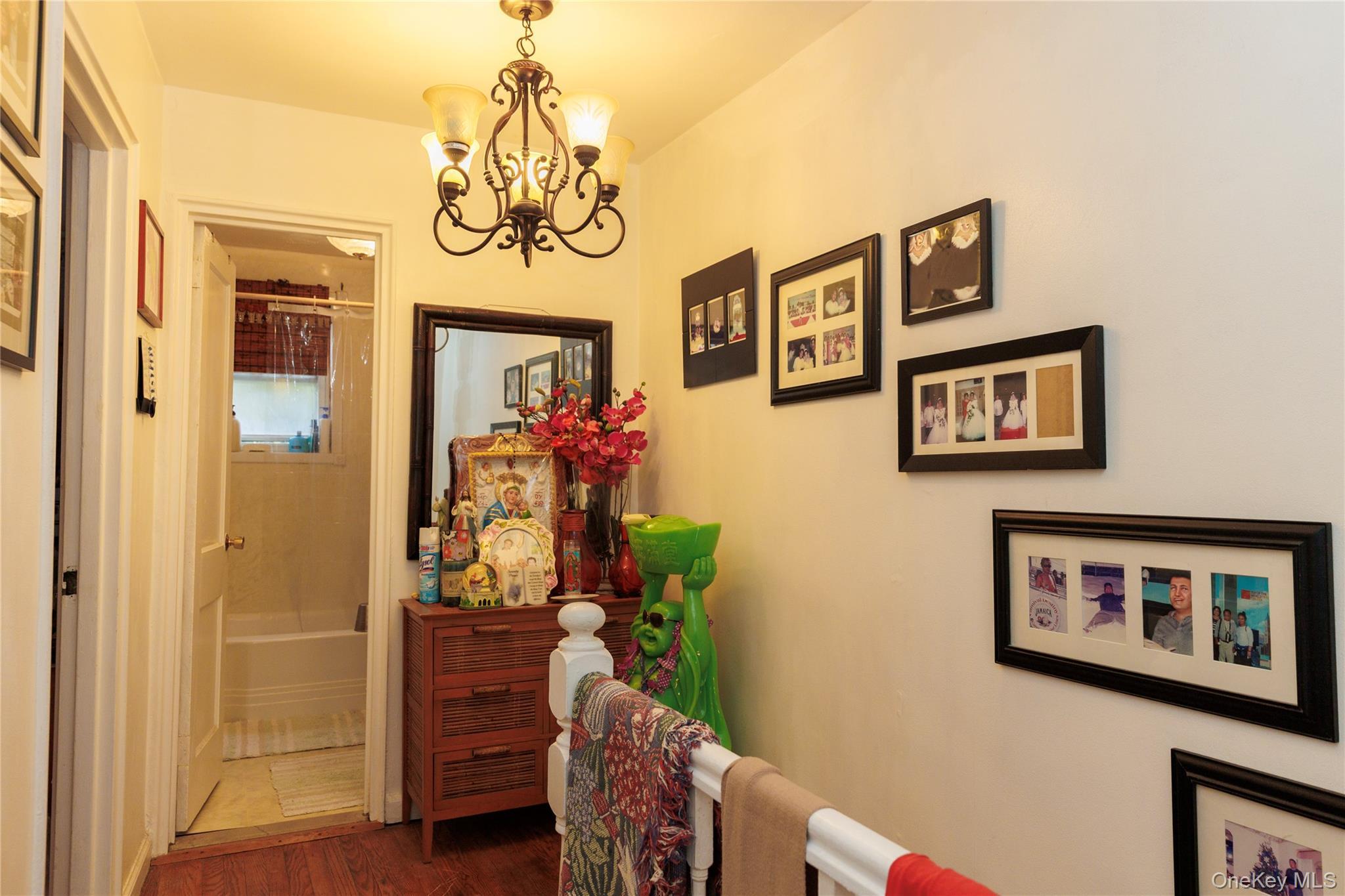 Single Family Morgan  Bronx, NY 10469, MLS-930614-16