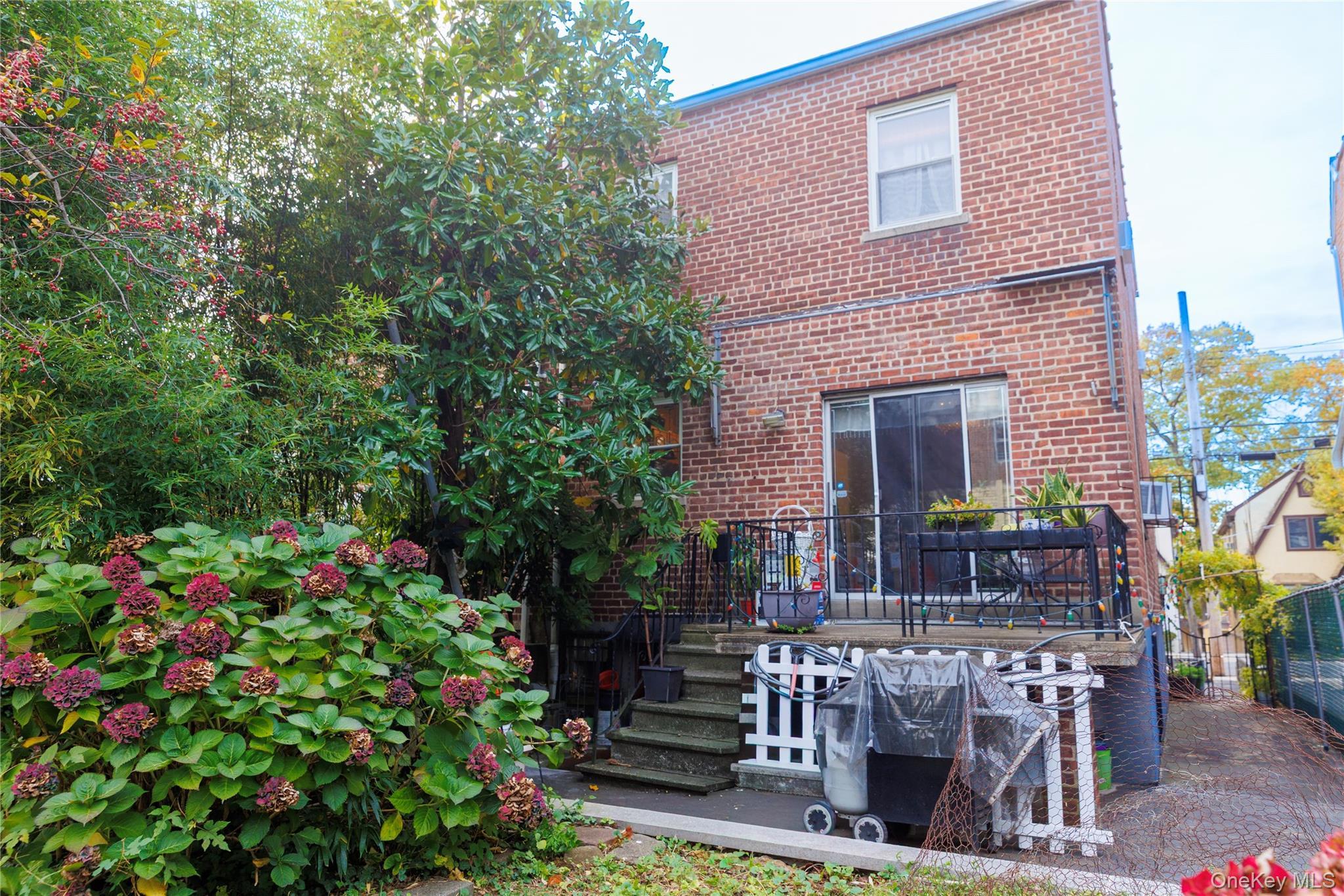 Single Family Morgan  Bronx, NY 10469, MLS-930614-19