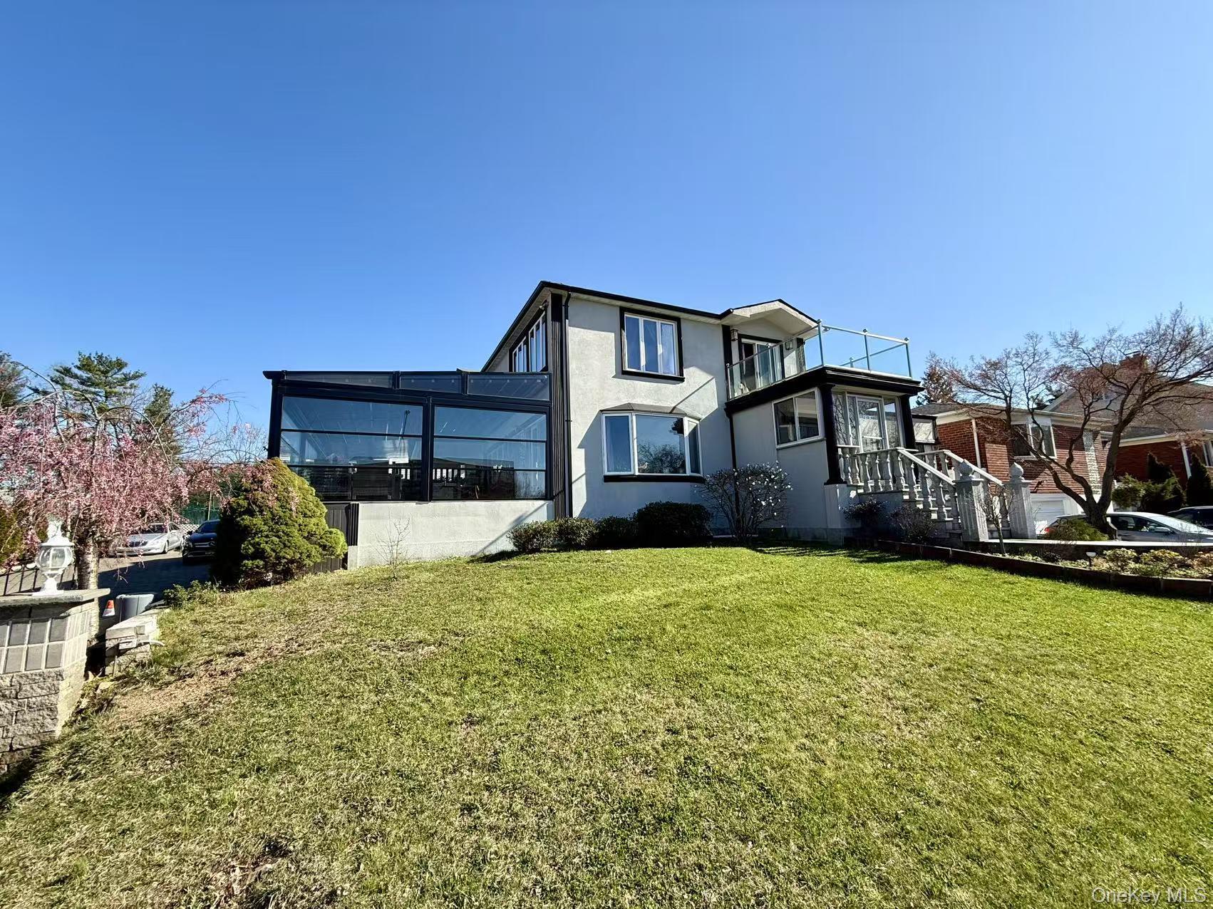 Single Family 24th Queens, NY 11360, MLS-930644-30