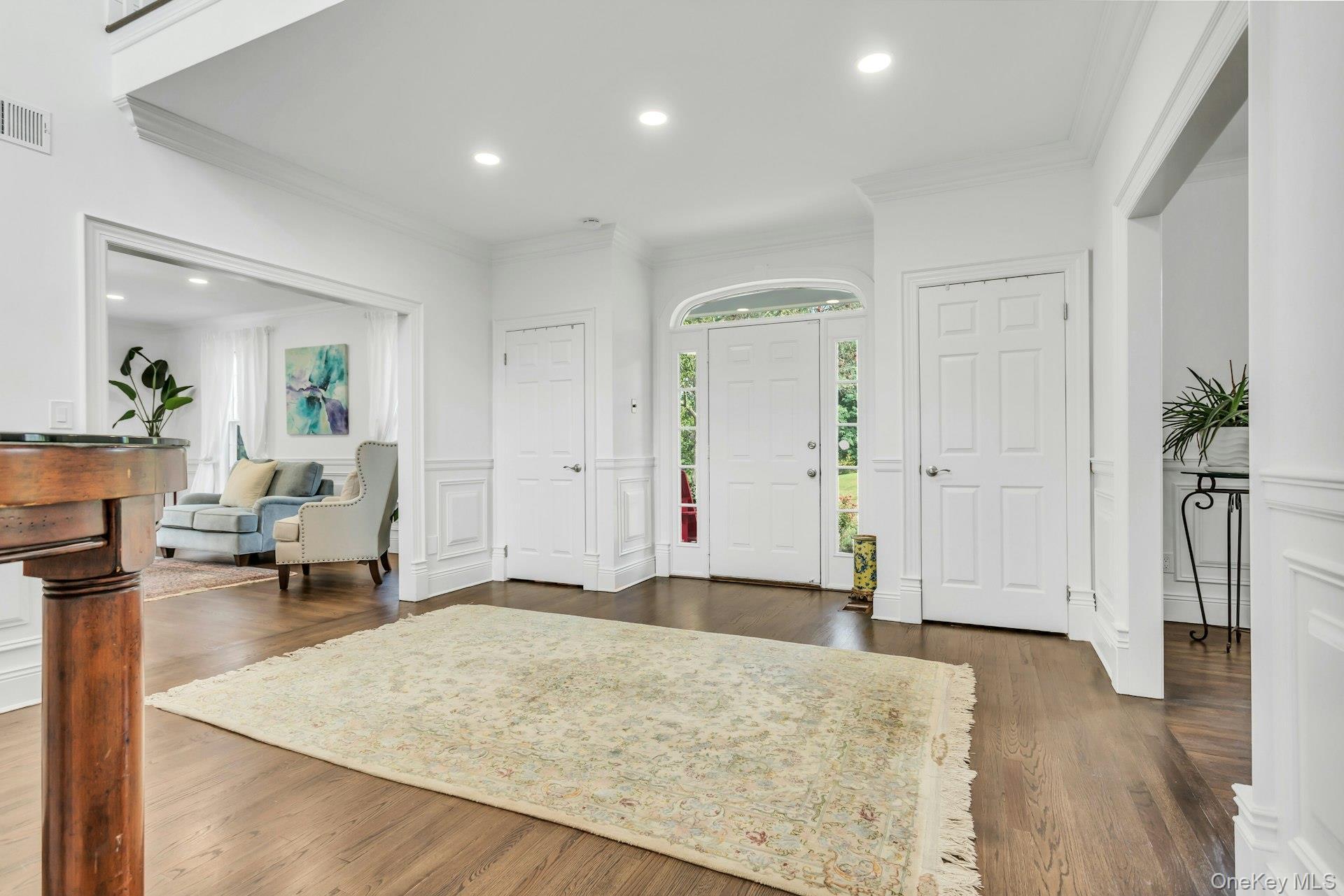 Single Family Robin Nassau County, NY 11542, MLS-930645-4