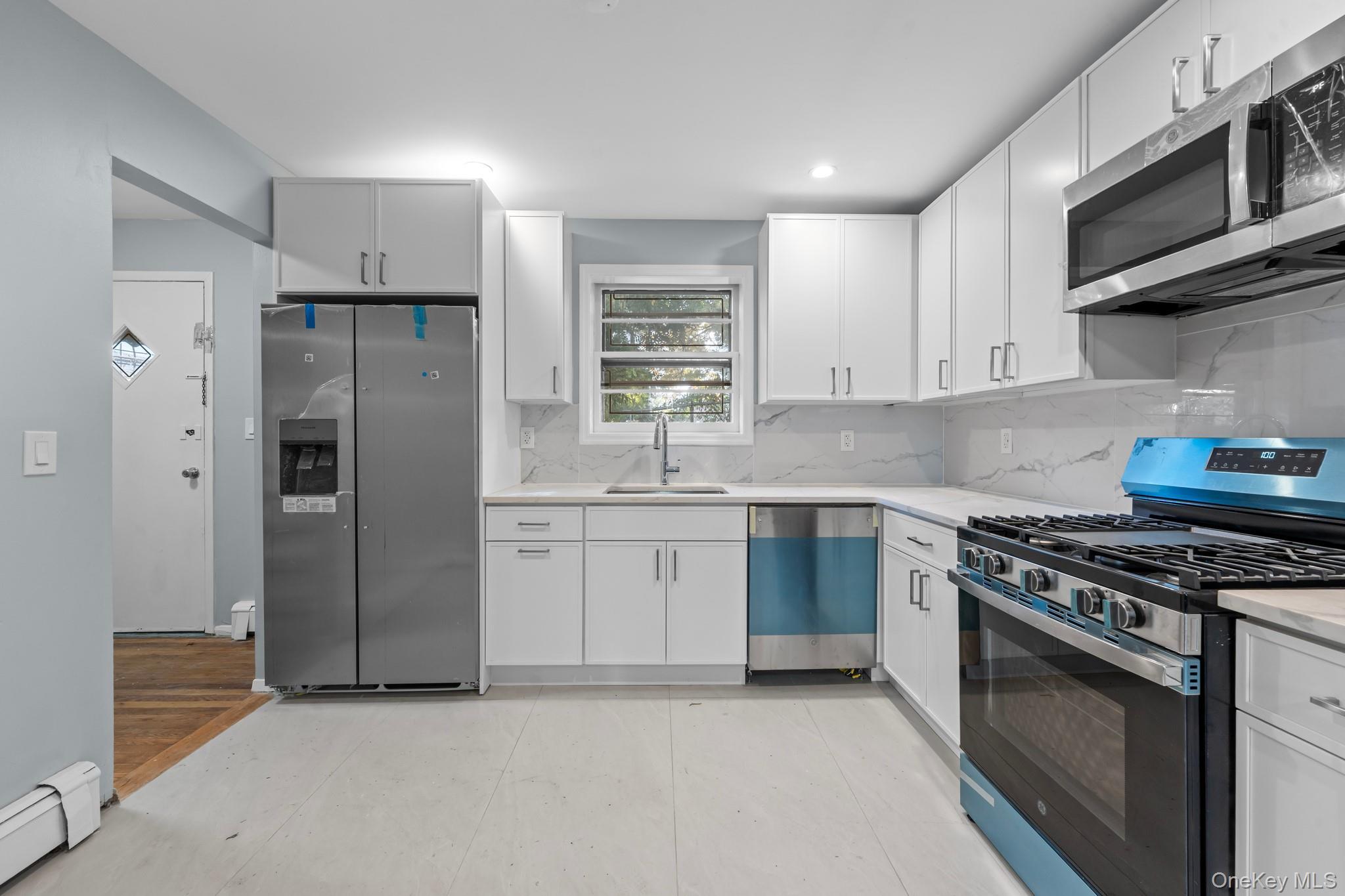 Single Family Horace Harding  Queens, NY 11365, MLS-930653-2