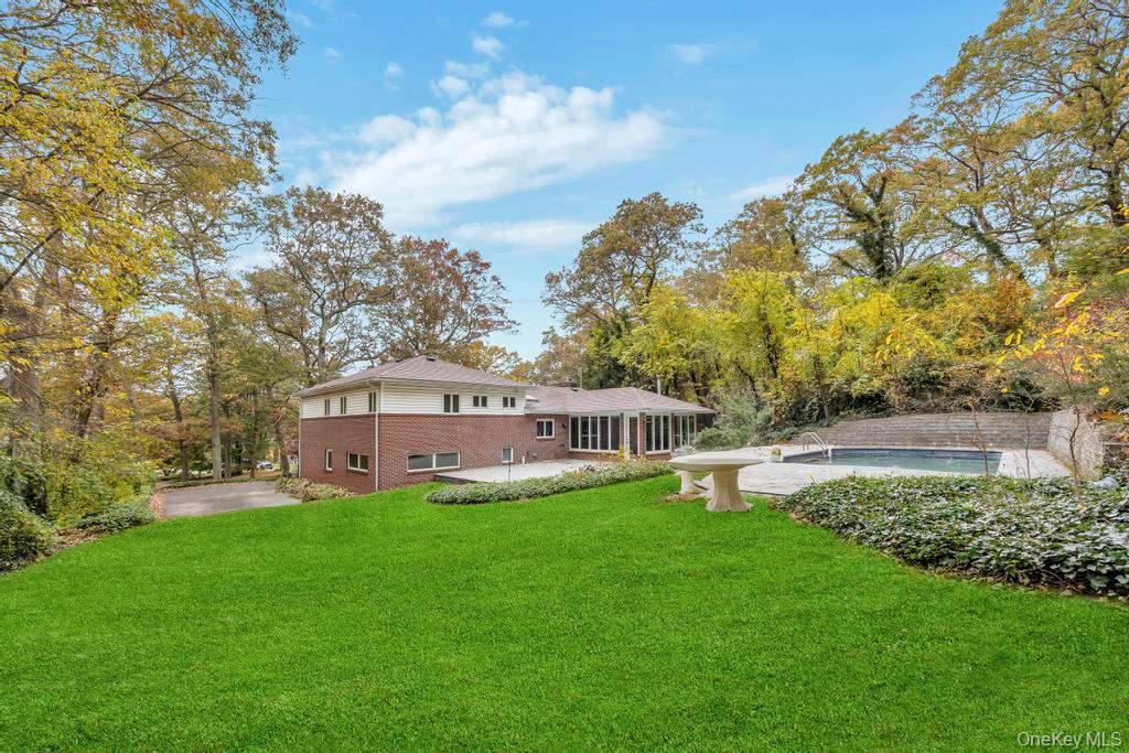 Single Family Caledonia  Suffolk County, NY 11746, MLS-930657-15