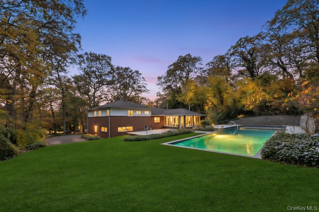 Single Family Caledonia  Suffolk County, NY 11746, MLS-930657-16