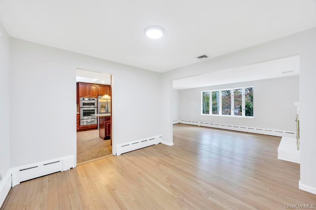 Single Family Caledonia  Suffolk County, NY 11746, MLS-930657-23