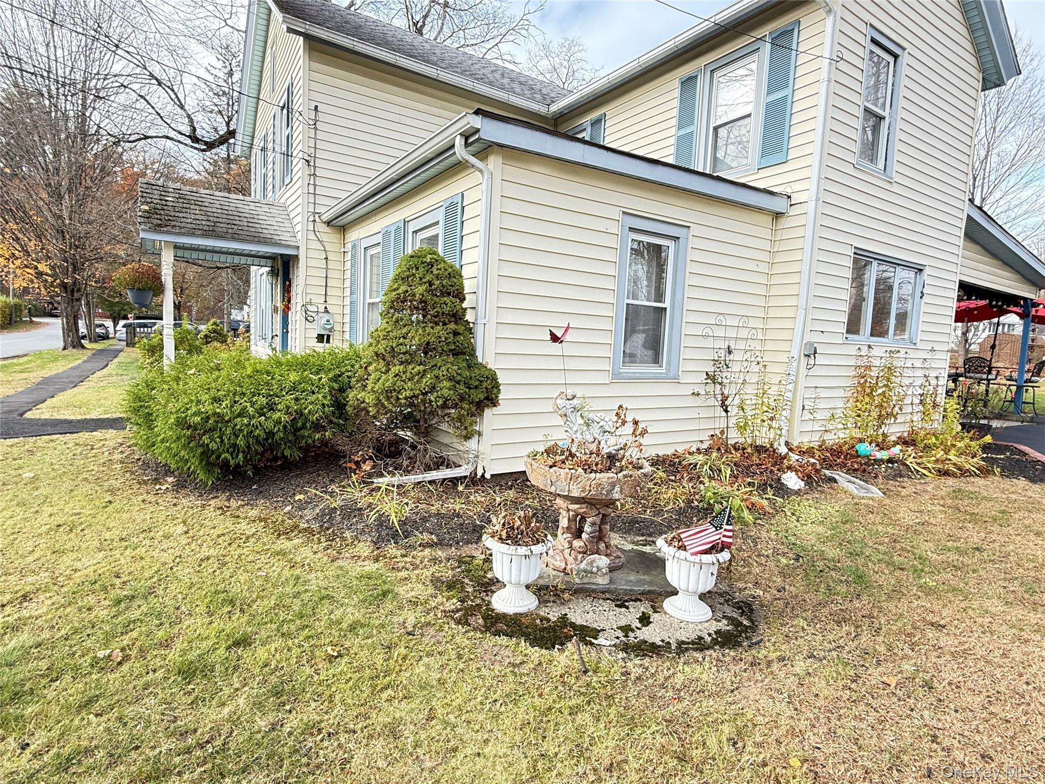 Single Family Grand Sullivan County, NY 12790, MLS-930664-12