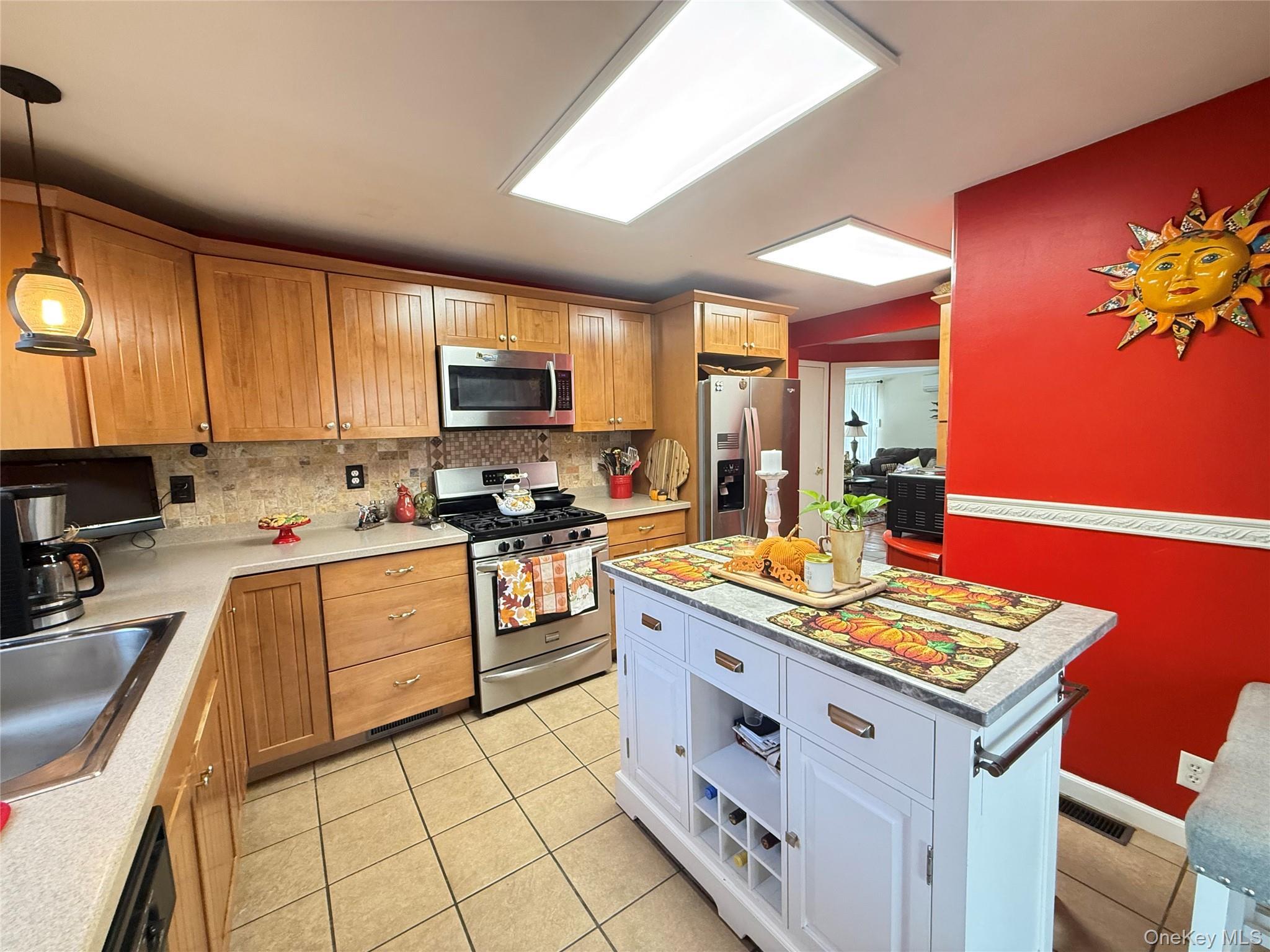 Single Family Grand Sullivan County, NY 12790, MLS-930664-21