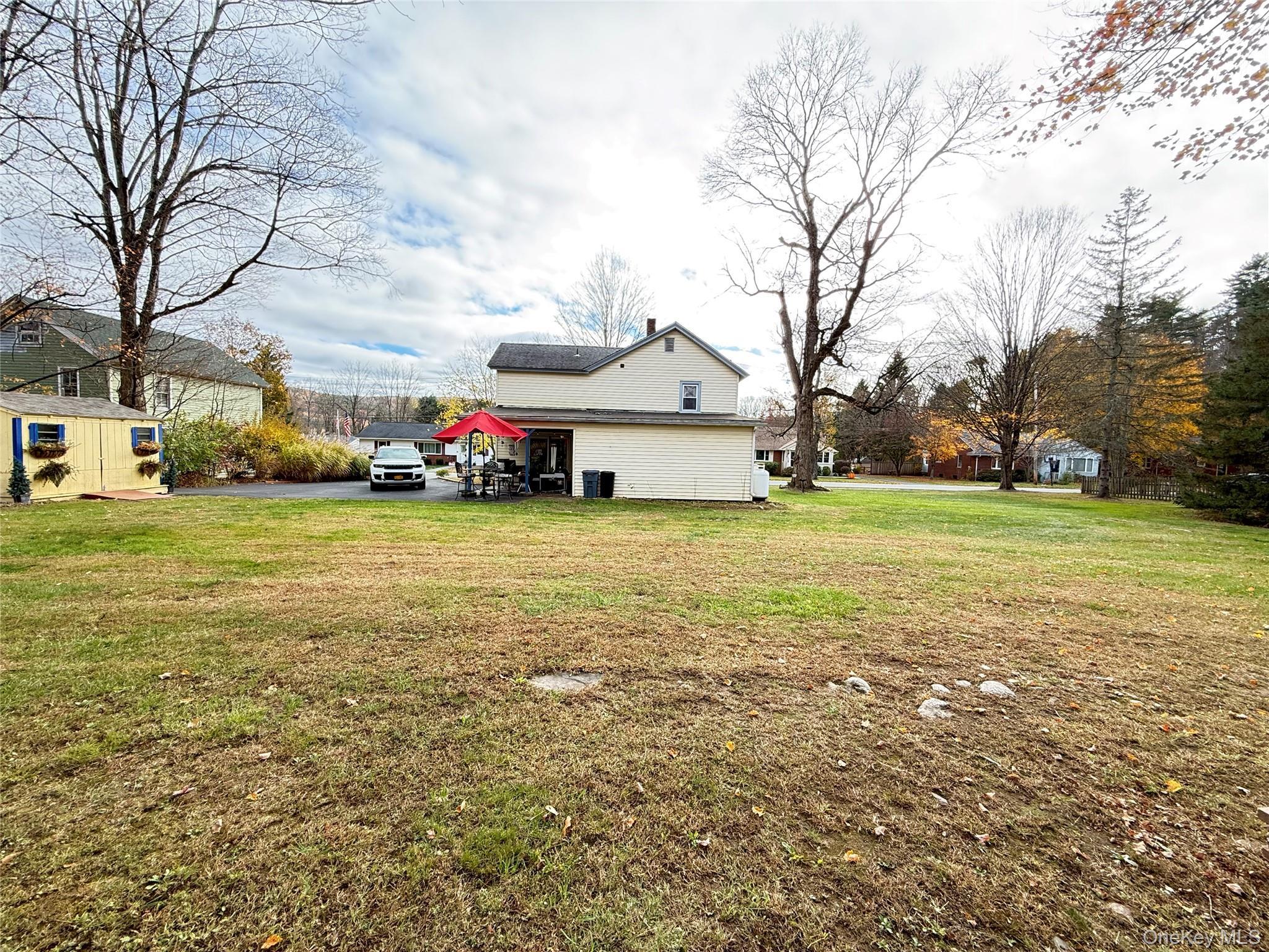 Single Family Grand Sullivan County, NY 12790, MLS-930664-8