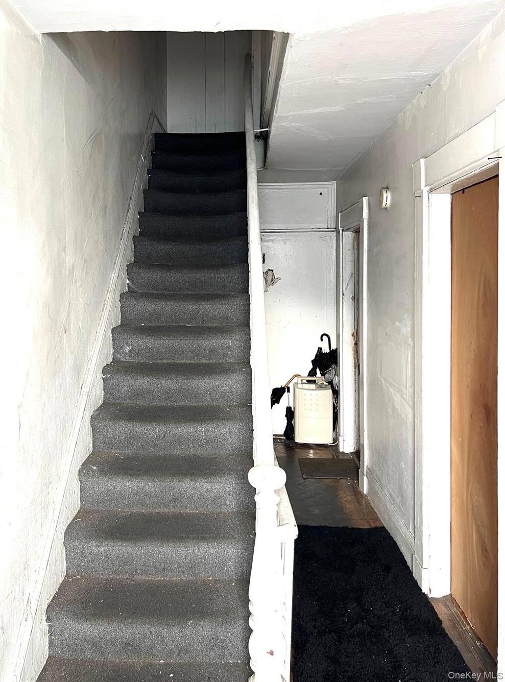 Single Family Welling  Queens, NY 11102, MLS-930666-12