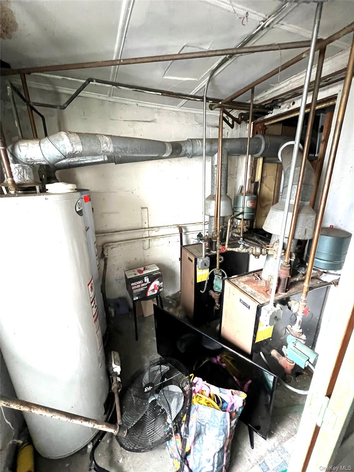 Single Family Welling  Queens, NY 11102, MLS-930666-14