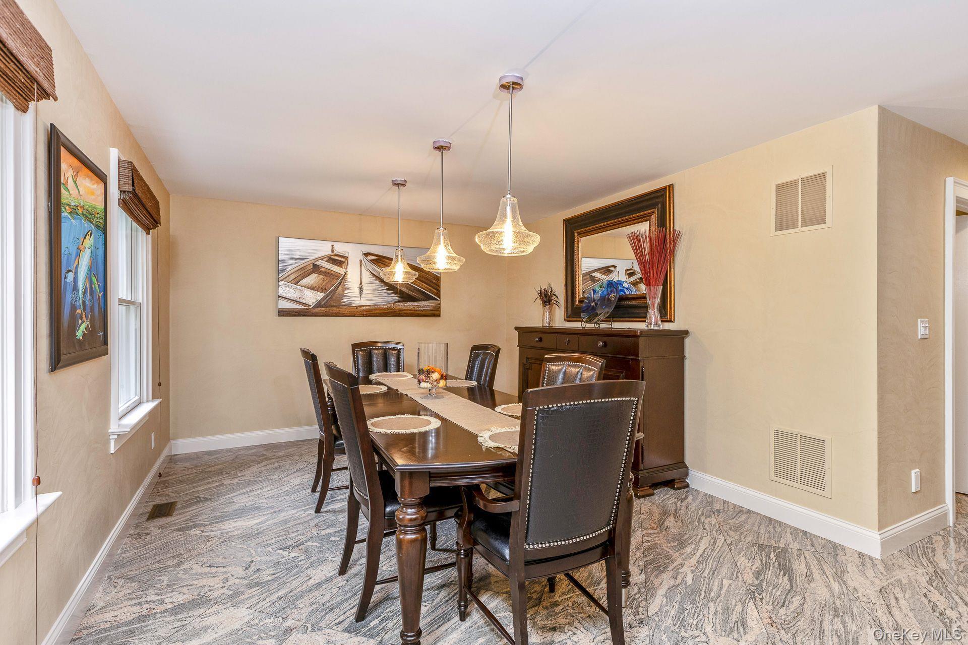 Single Family Old Neck  Suffolk County, NY 11949, MLS-930685-11