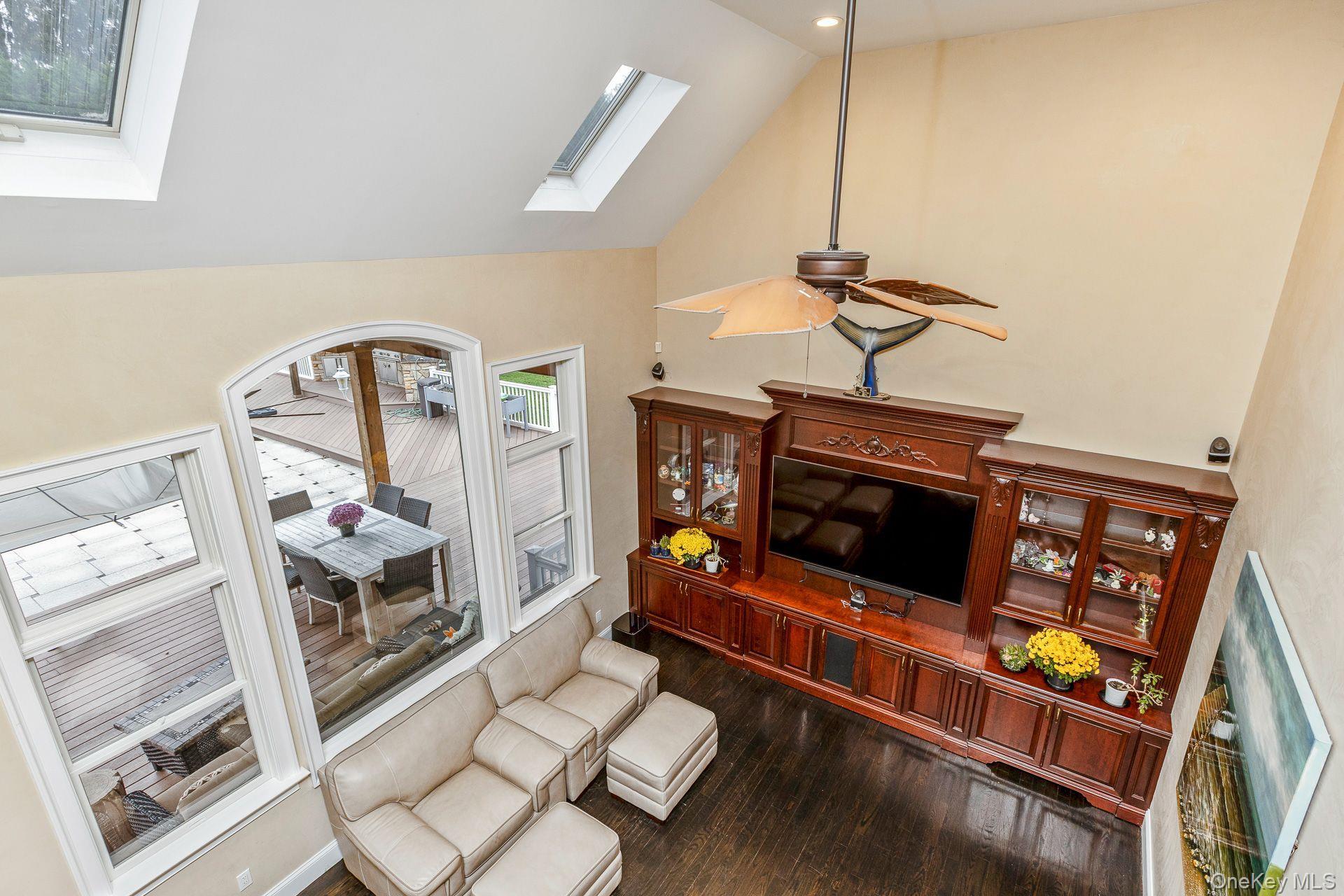 Single Family Old Neck  Suffolk County, NY 11949, MLS-930685-19