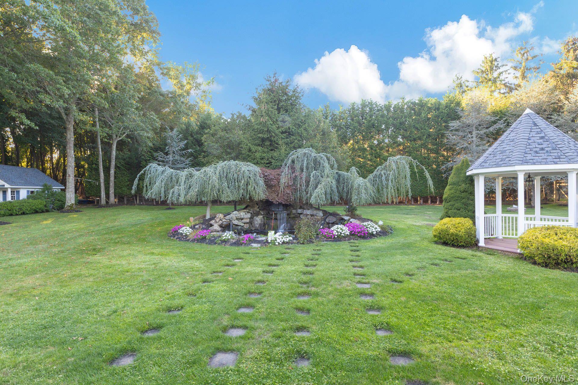 Single Family Old Neck  Suffolk County, NY 11949, MLS-930685-6