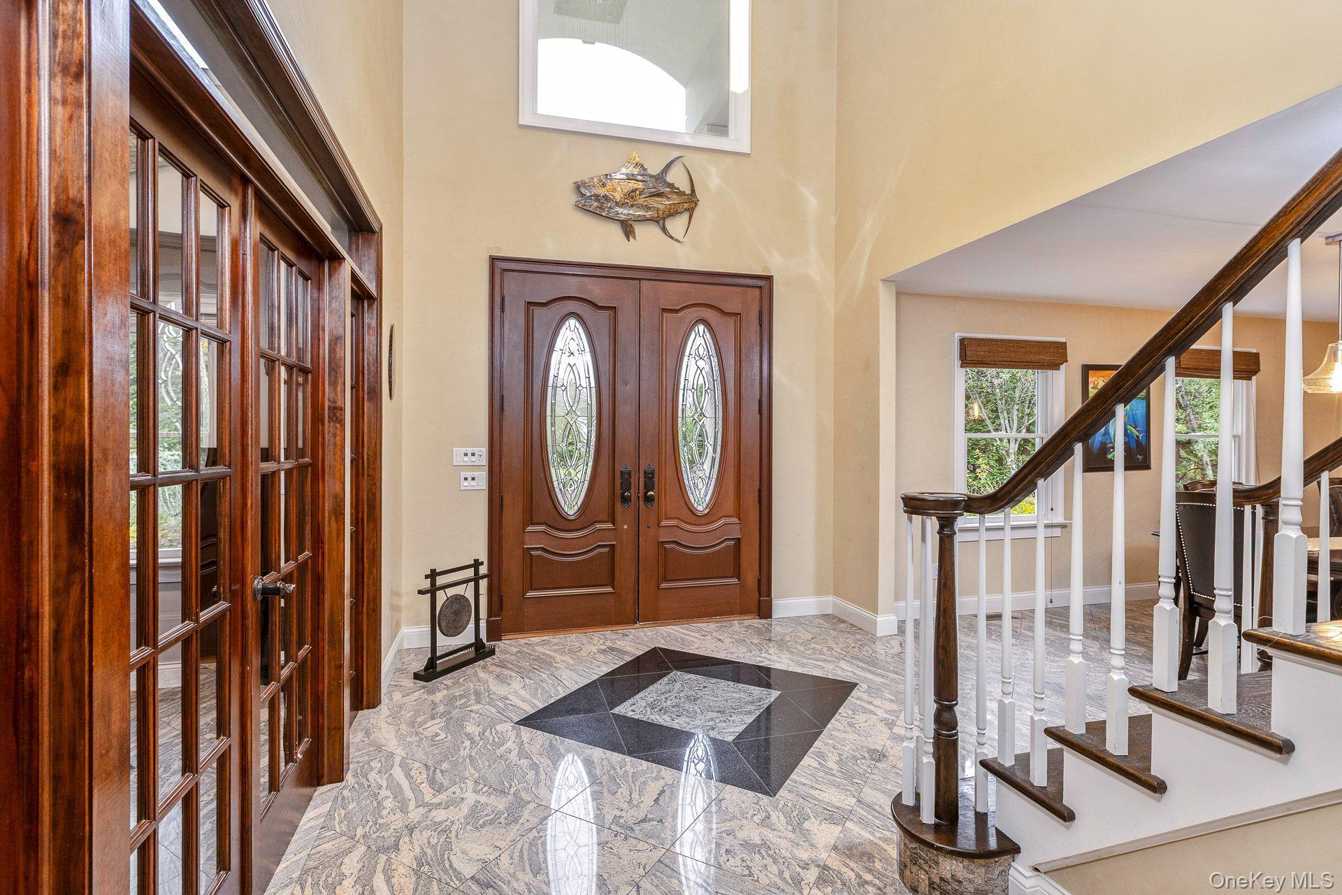 Single Family Old Neck  Suffolk County, NY 11949, MLS-930685-8