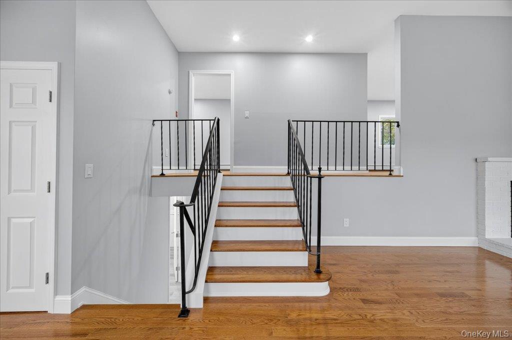 Single Family Mountain View  Ulster County, NY 12477, MLS-930688-16