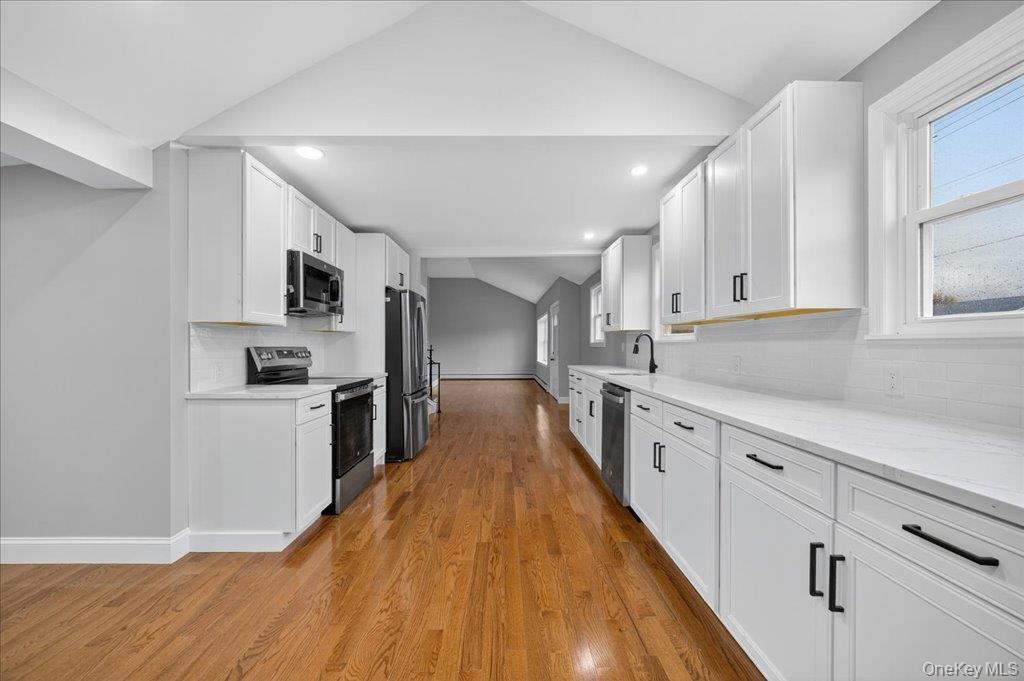 Single Family Mountain View  Ulster County, NY 12477, MLS-930688-9