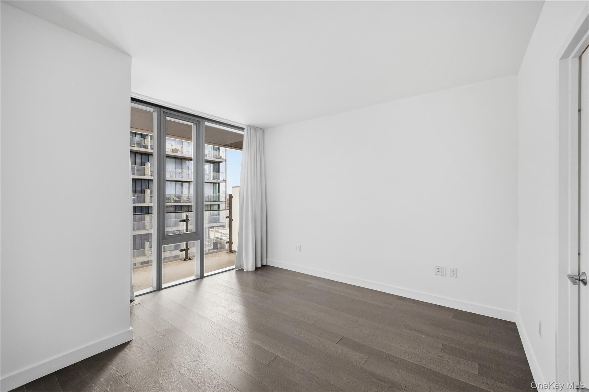 Condo 40  Queens, NY 11354, MLS-930694-11