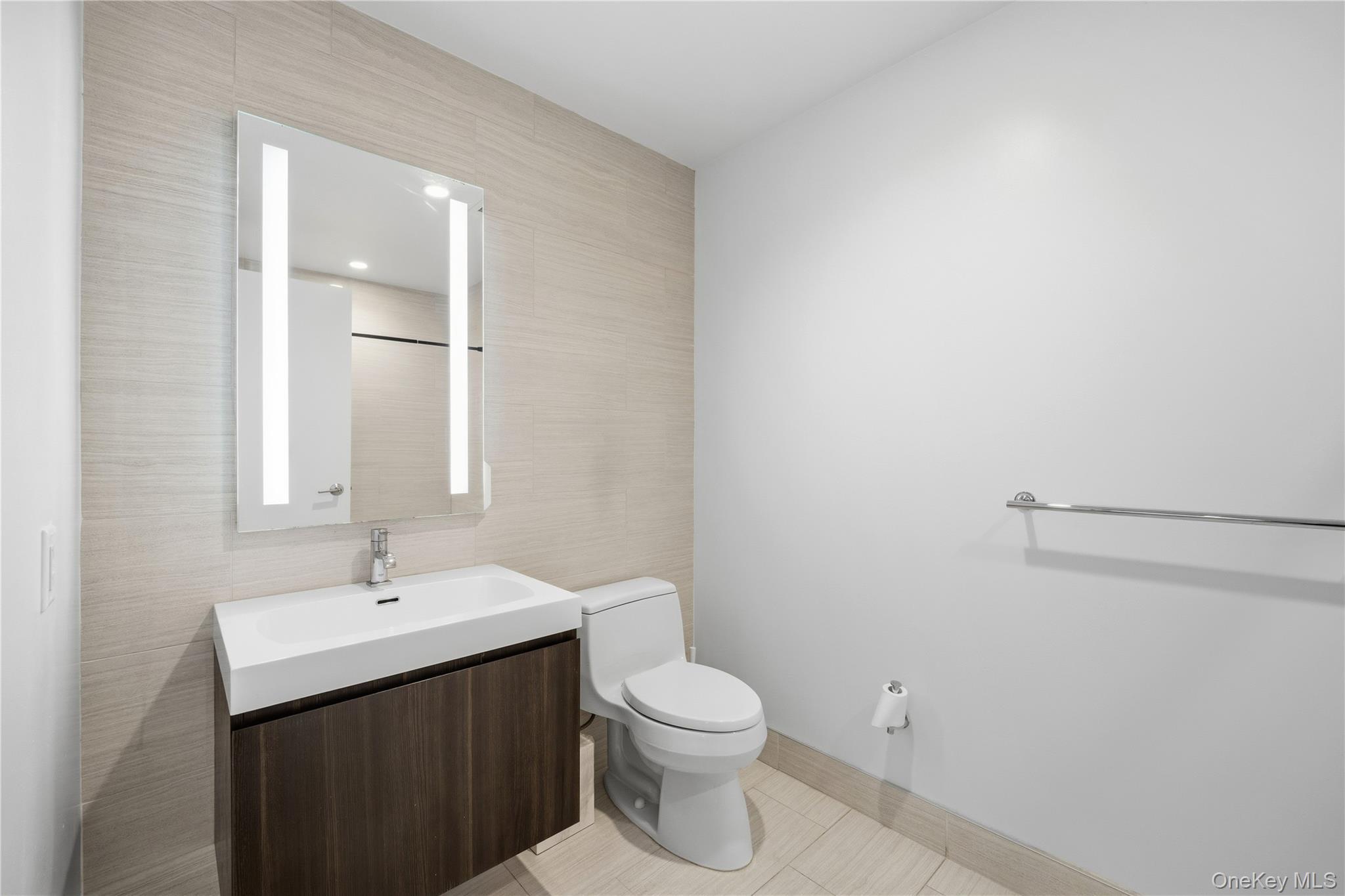 Condo 40  Queens, NY 11354, MLS-930694-6