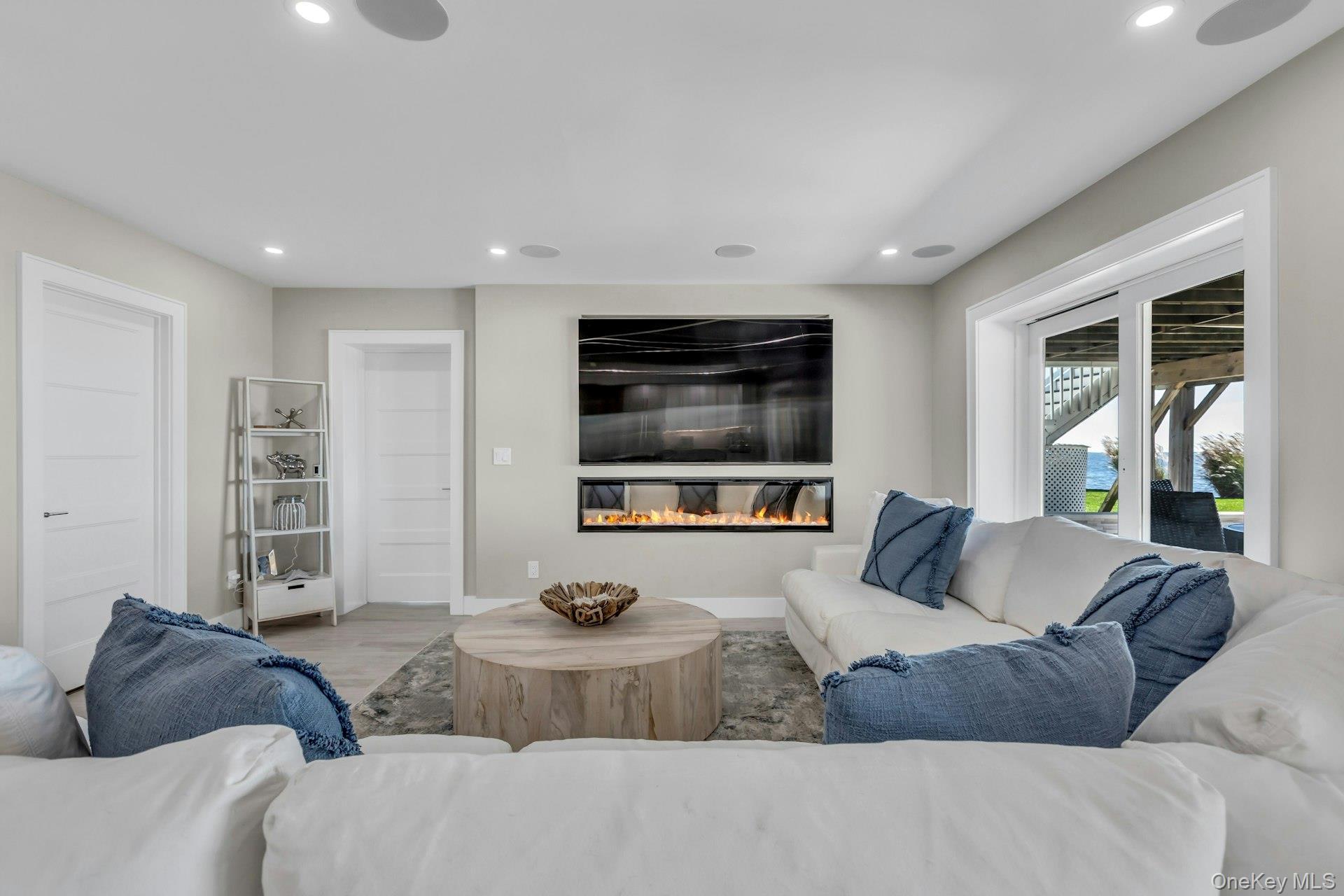 Single Family Edgewater Suffolk County, NY 11705, MLS-930696-22