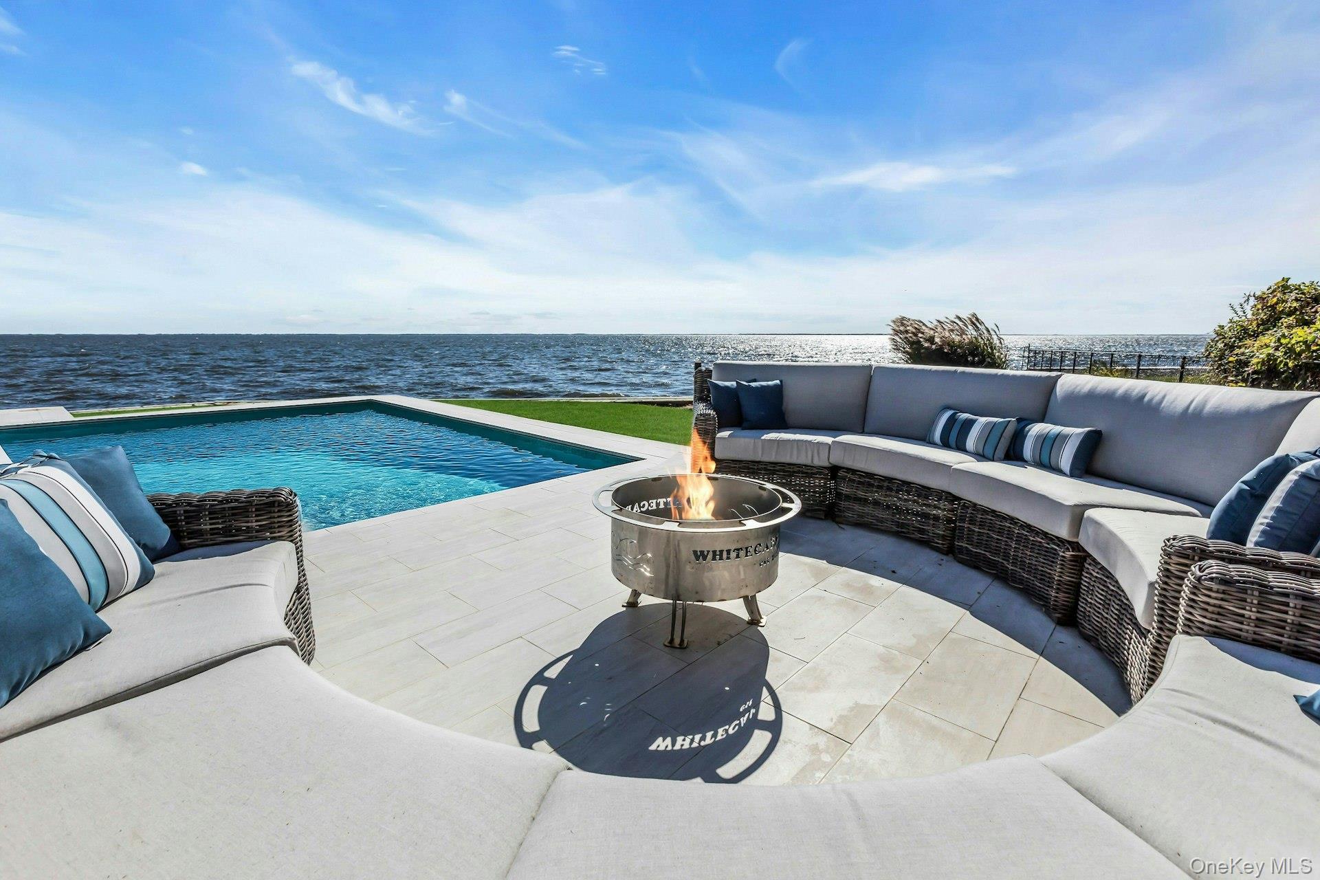 Single Family Edgewater Suffolk County, NY 11705, MLS-930696-44