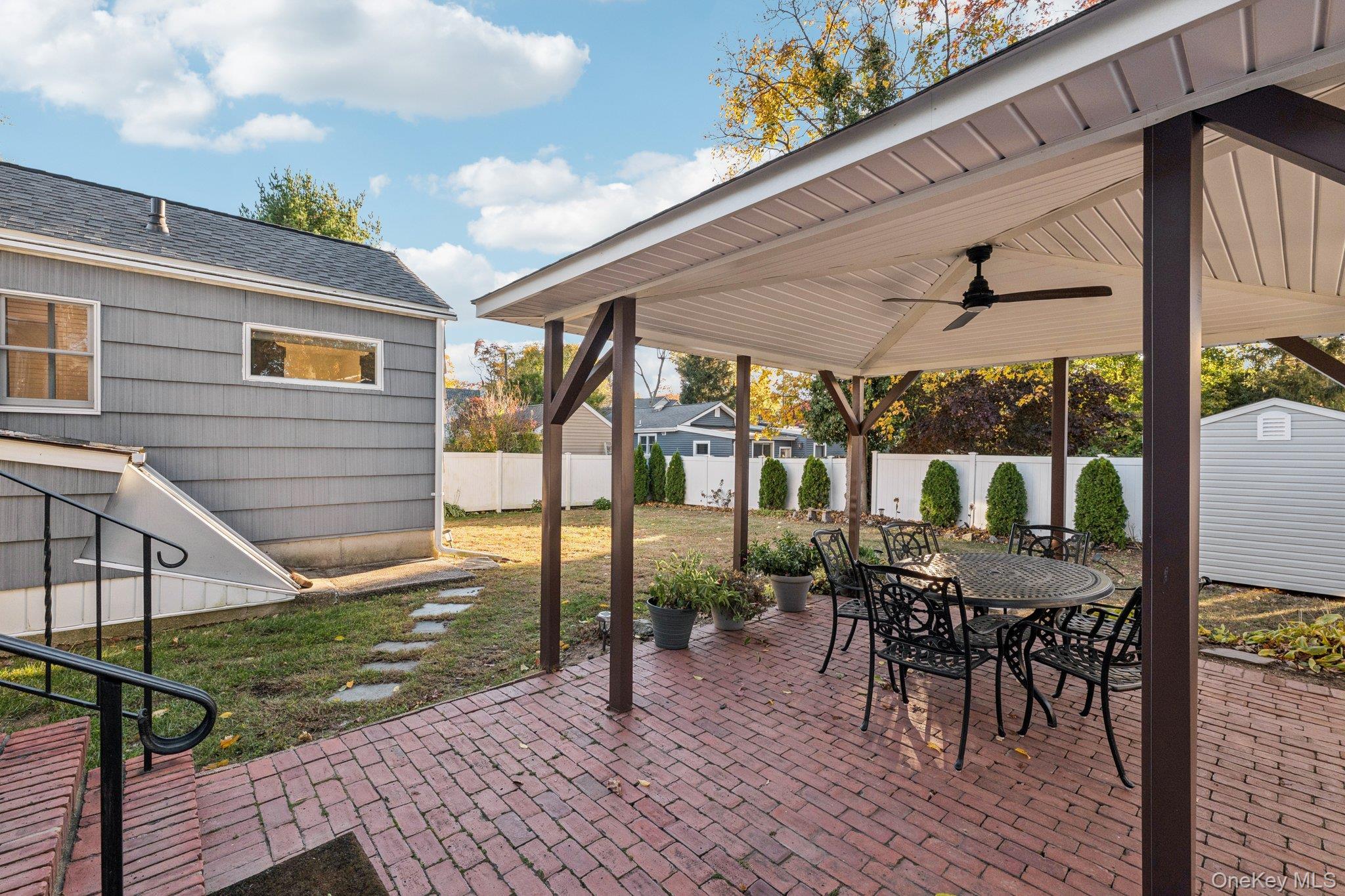 Single Family 1st  Suffolk County, NY 11731, MLS-930697-33