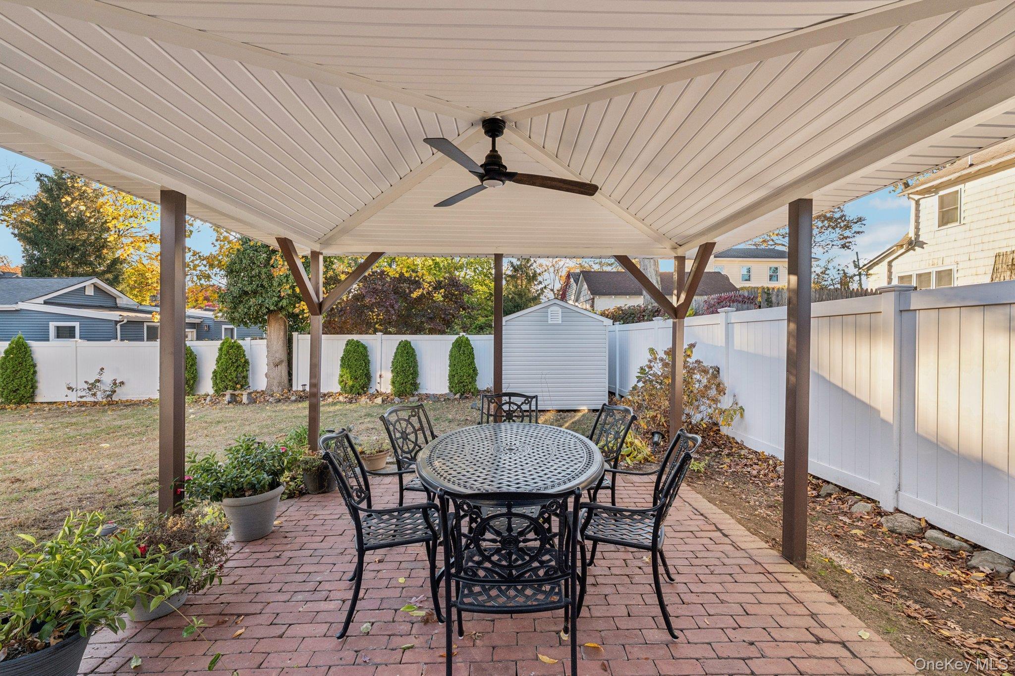 Single Family 1st  Suffolk County, NY 11731, MLS-930697-34