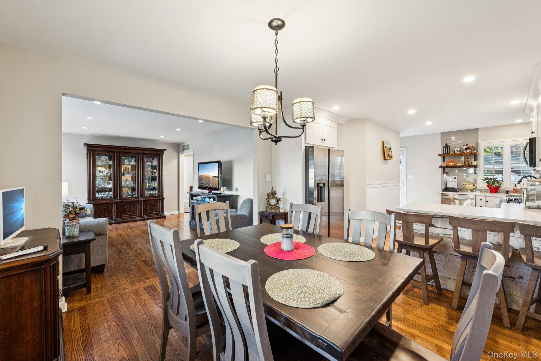 Single Family 1st  Suffolk County, NY 11731, MLS-930697-5